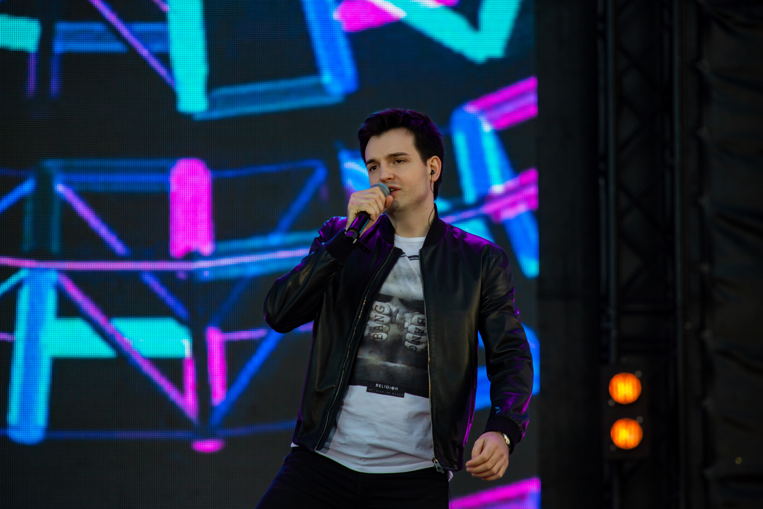 Фоторепортаж Те100стерон на фестивале Live&Drive в Лужниках 25 июля 2020