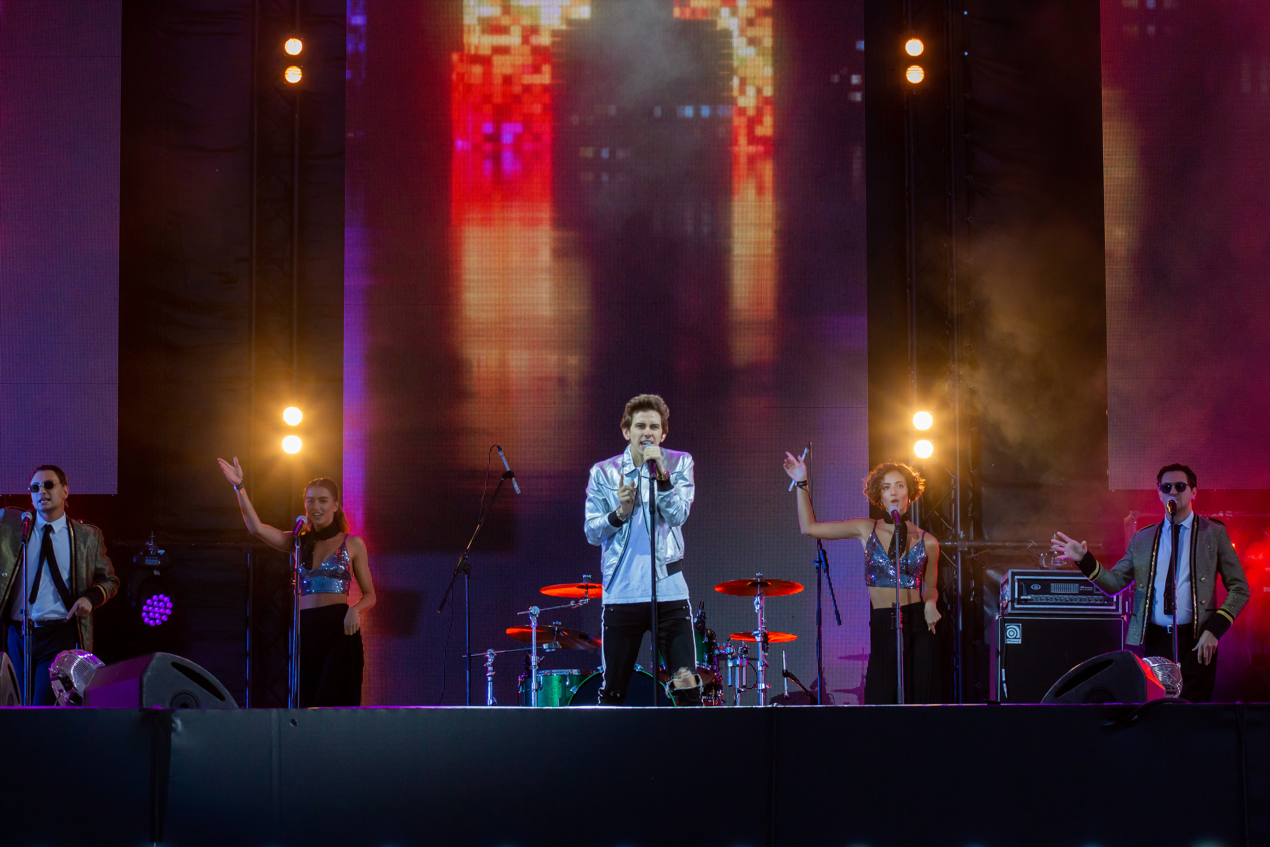 Фоторепортаж ВладиМир на фестивале Live&Drive в Лужниках 25 июля 2020