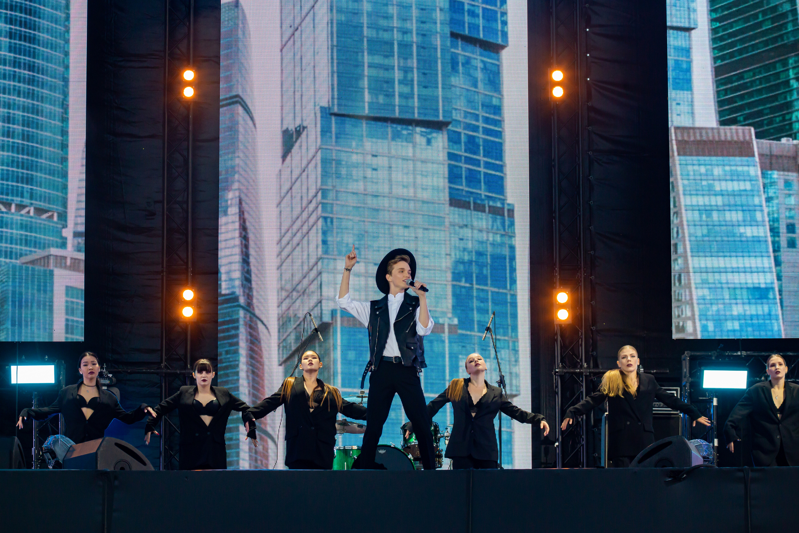 Фоторепортаж Mark Ovski на фестивале Live&Drive в Лужниках 25 июля 2020