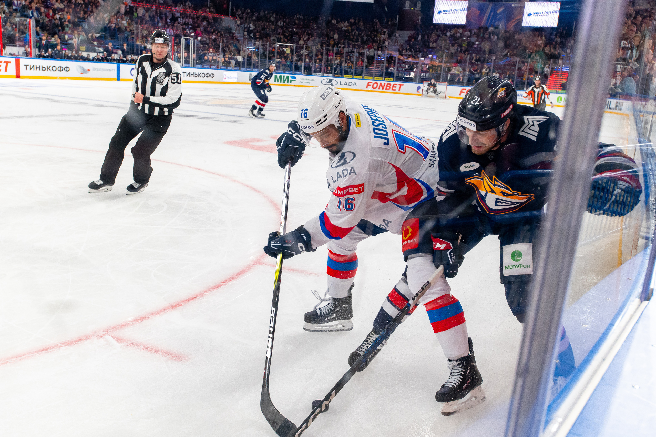 Металлург — Лада 14.09.2023. Спортивный и репортажный фотограф в Магнитогорске