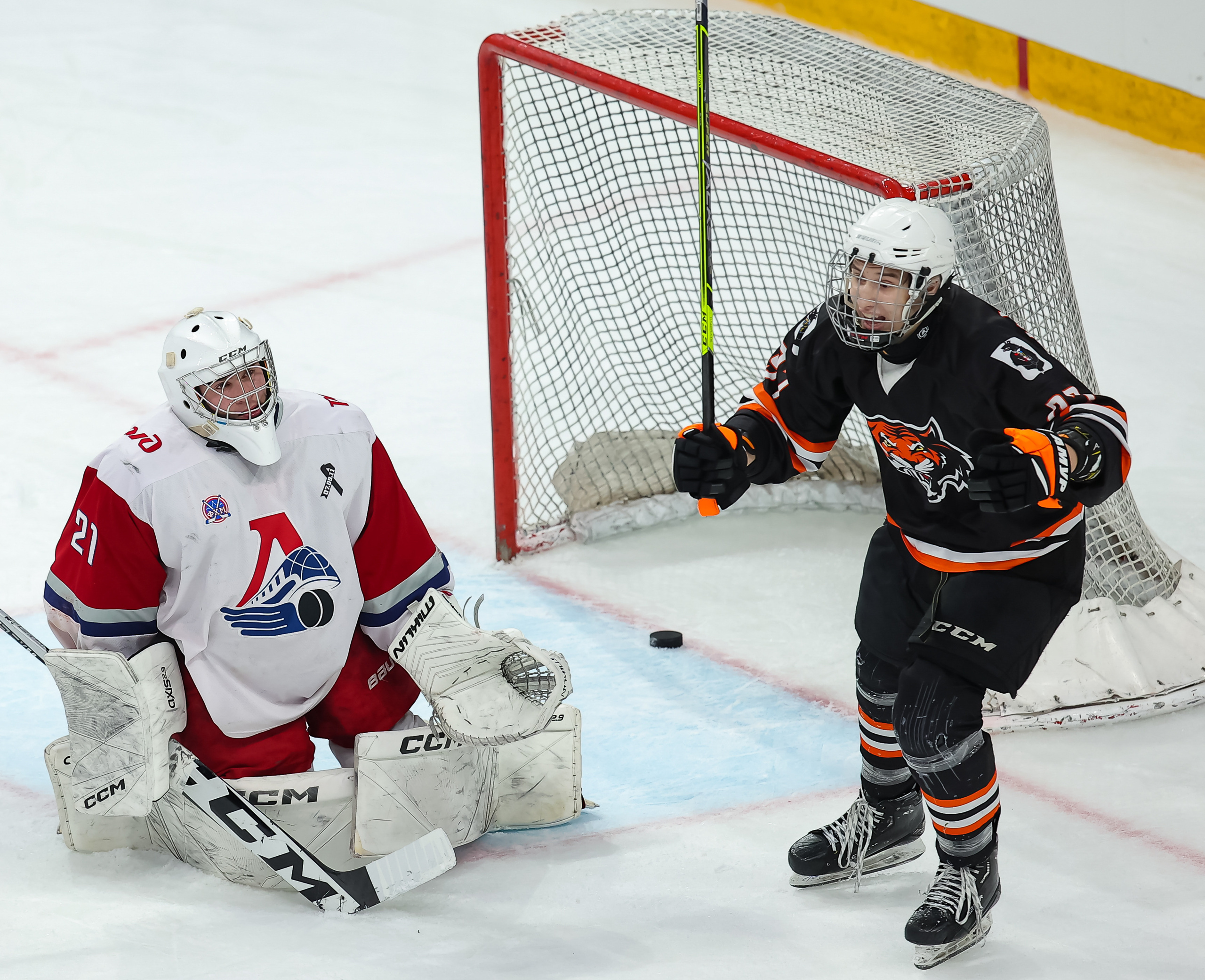 Хоккей. Спортивный и репортажный фотограф в Магнитогорске