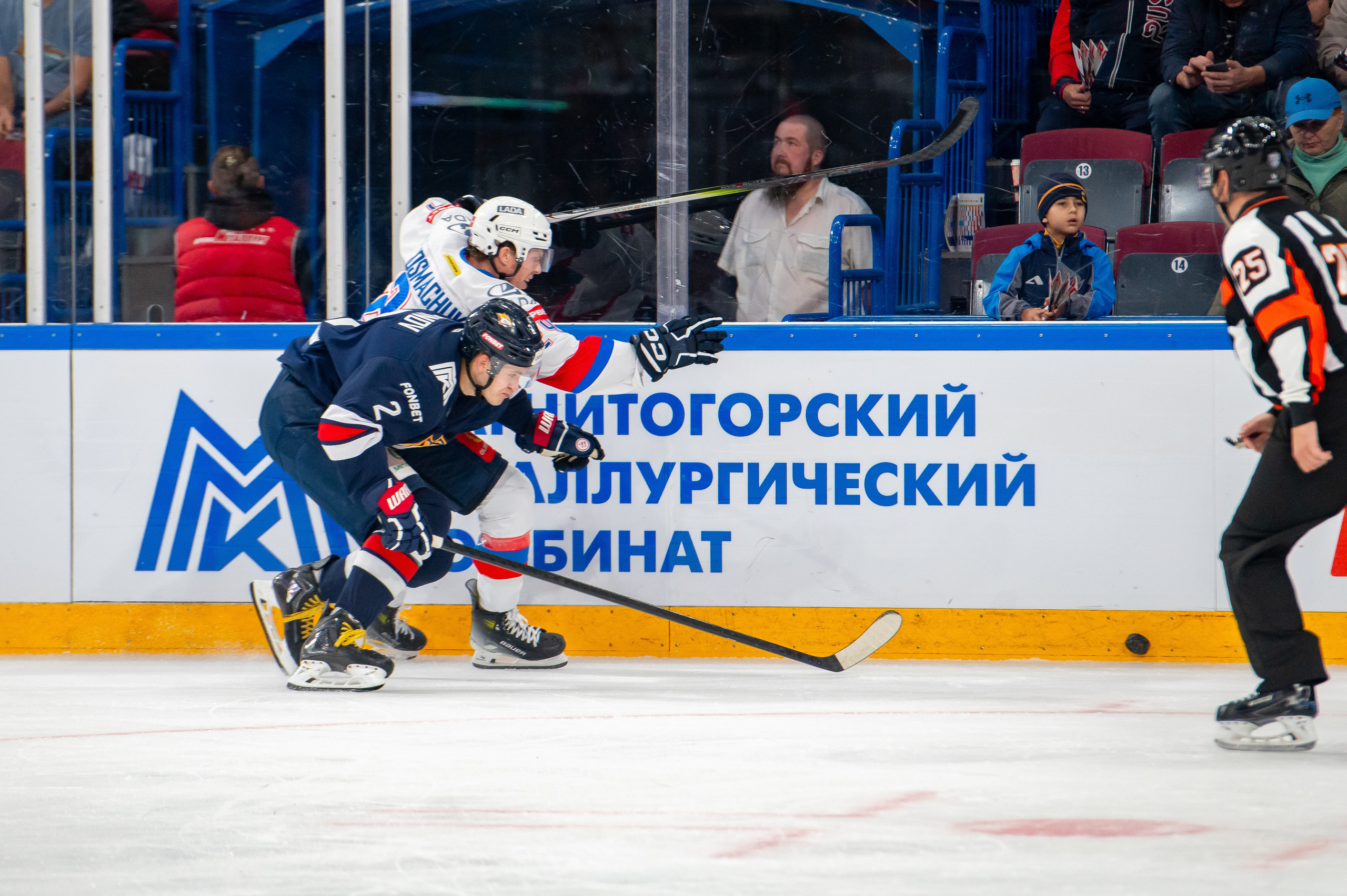 Металлург — Лада 14.09.2023. Спортивный и репортажный фотограф в Магнитогорске