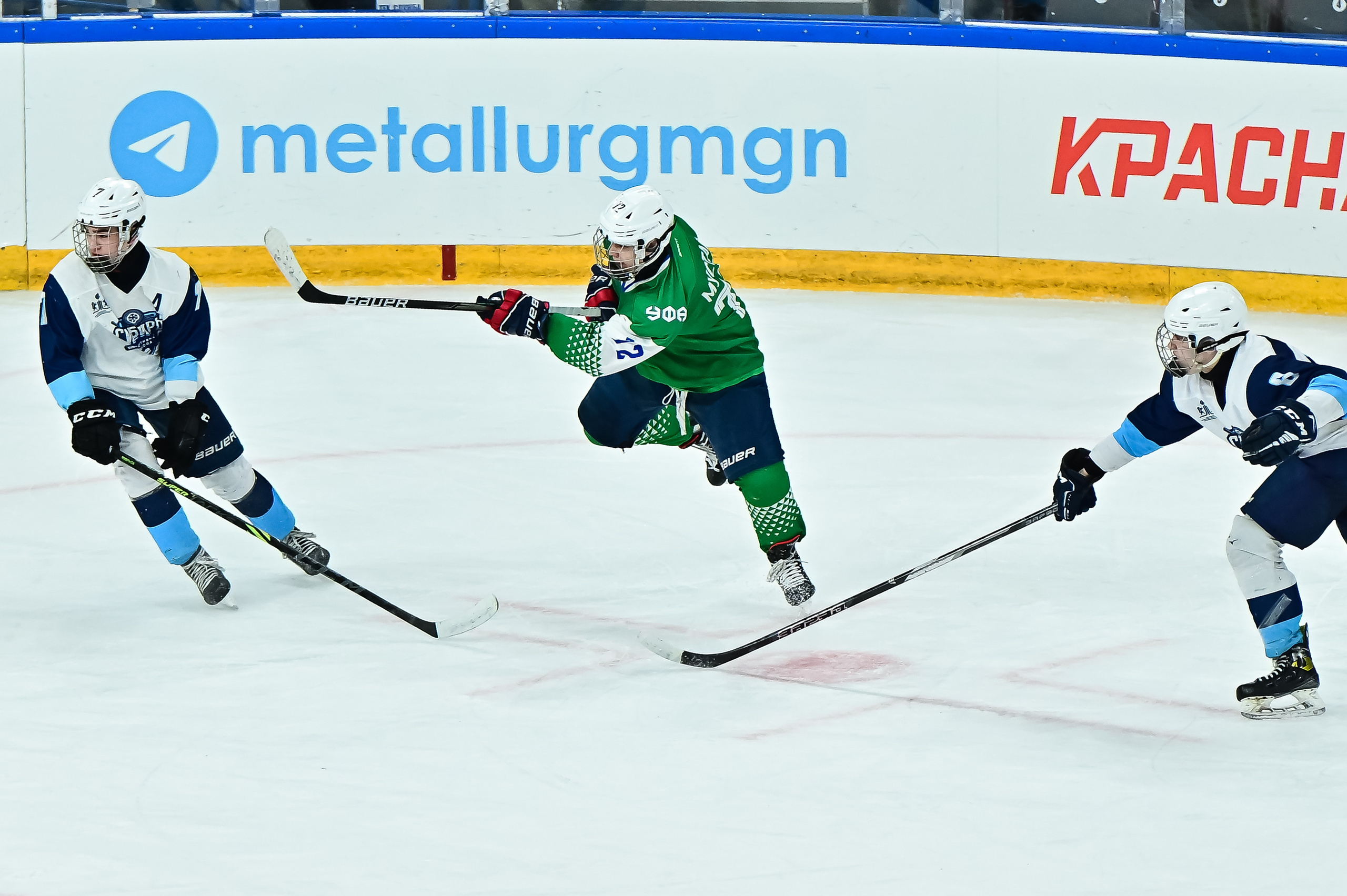 Хоккей. Спортивный и репортажный фотограф в Магнитогорске