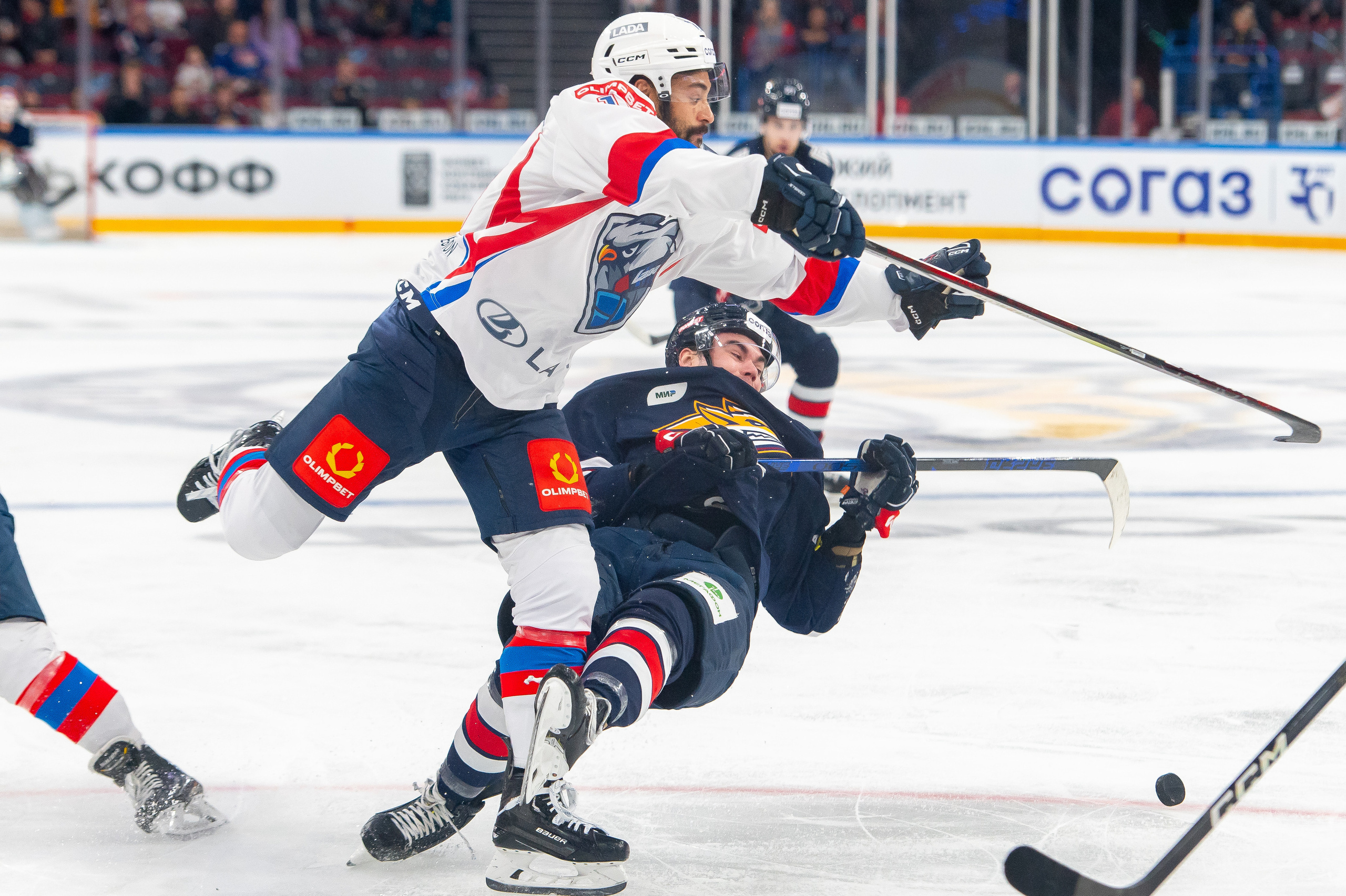 Металлург — Лада 14.09.2023. Спортивный и репортажный фотограф в Магнитогорске