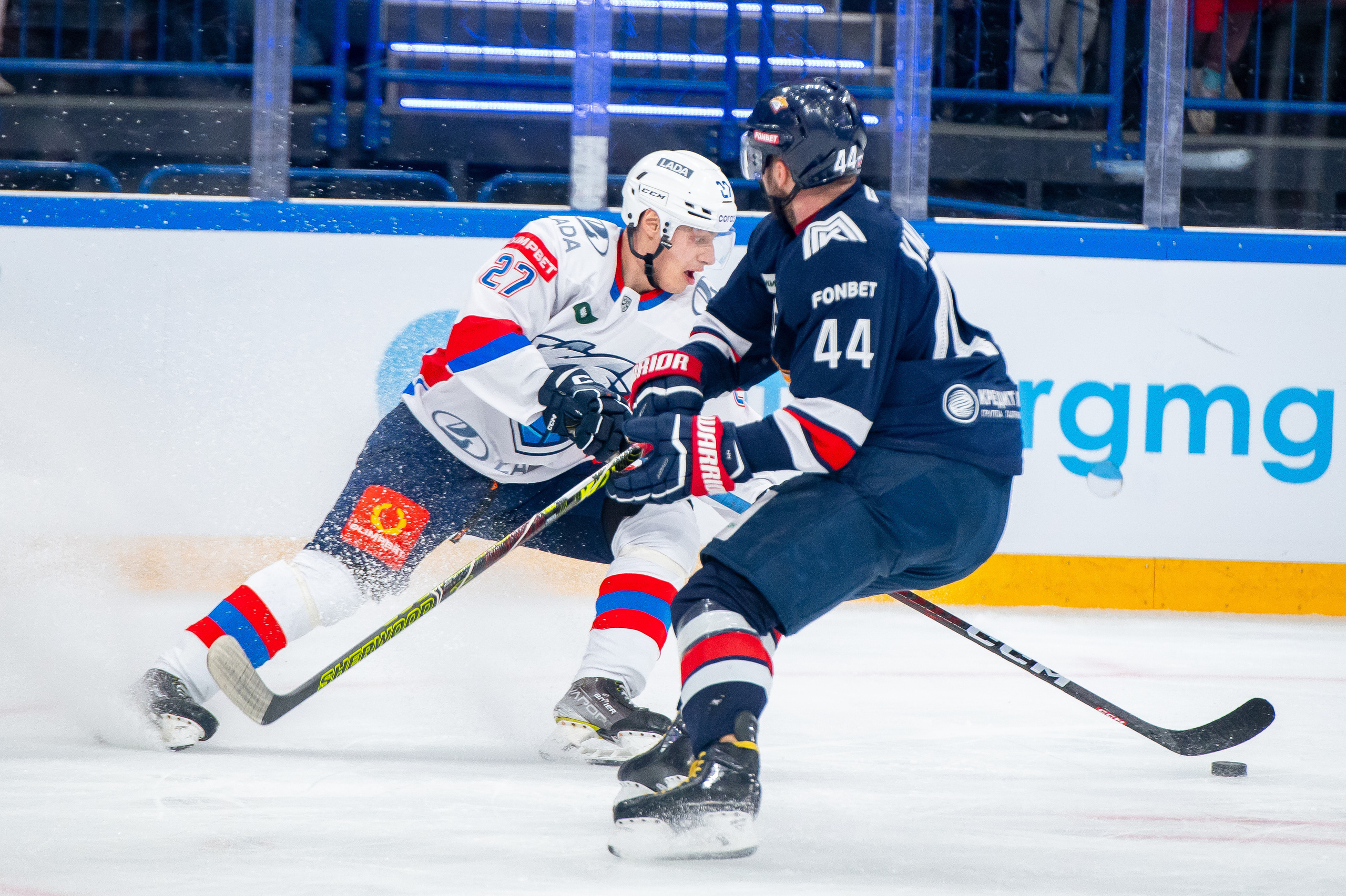 Металлург — Лада 14.09.2023. Спортивный и репортажный фотограф в Магнитогорске