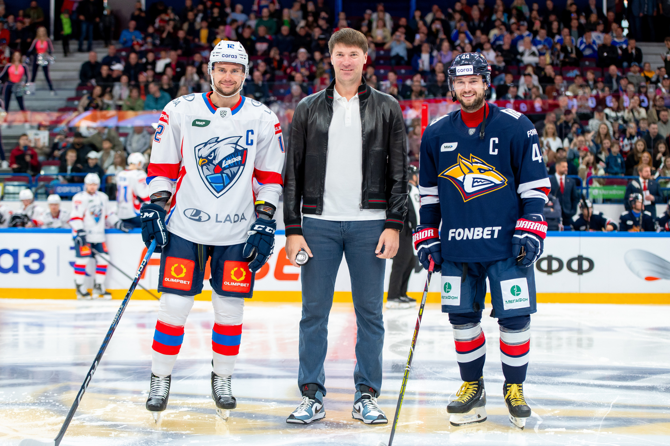 Металлург — Лада 14.09.2023. Спортивный и репортажный фотограф в Магнитогорске