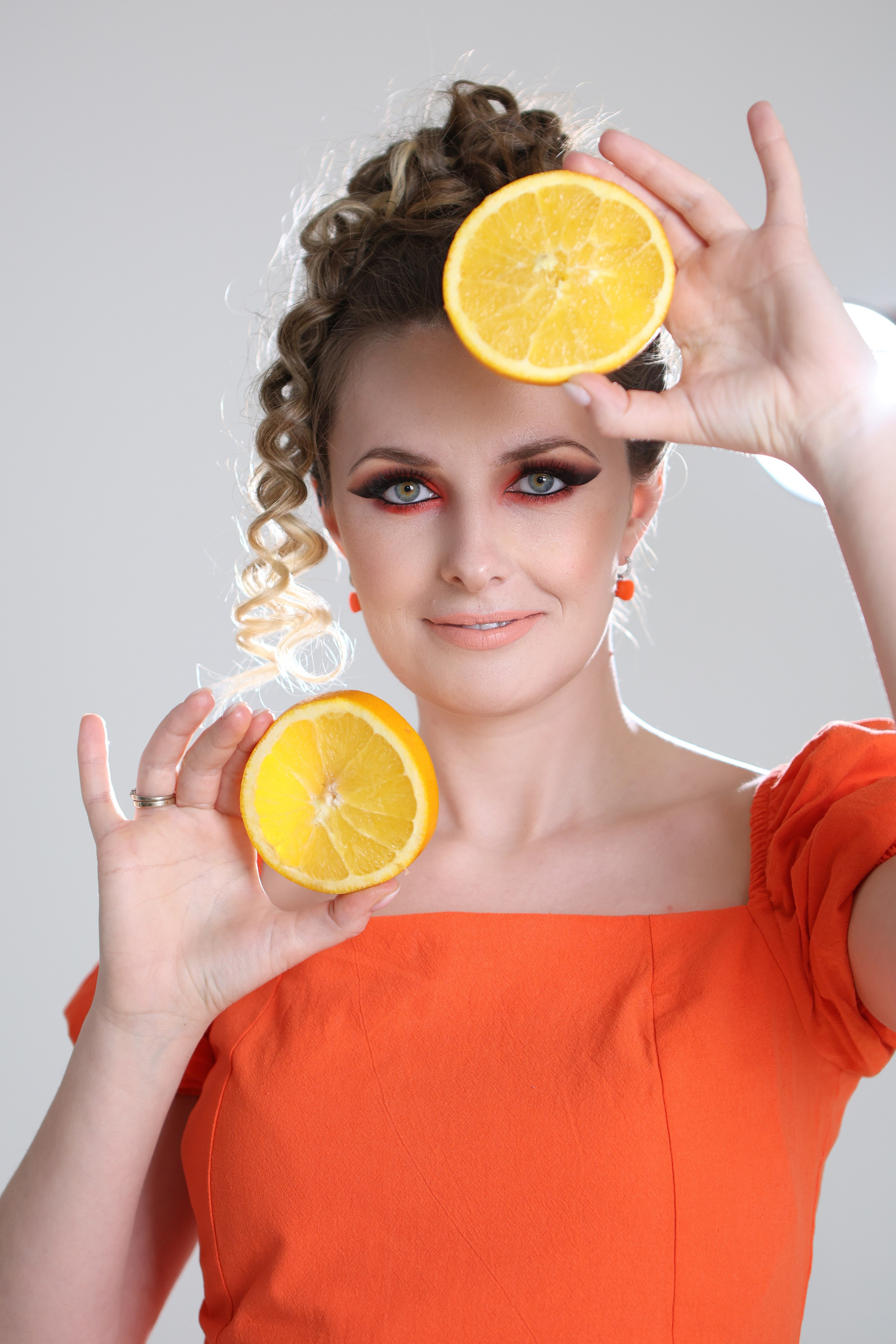 Orange mood. Фотограф в Санкт-Петербурге. Индивидуальная съемка и фотопрогулки