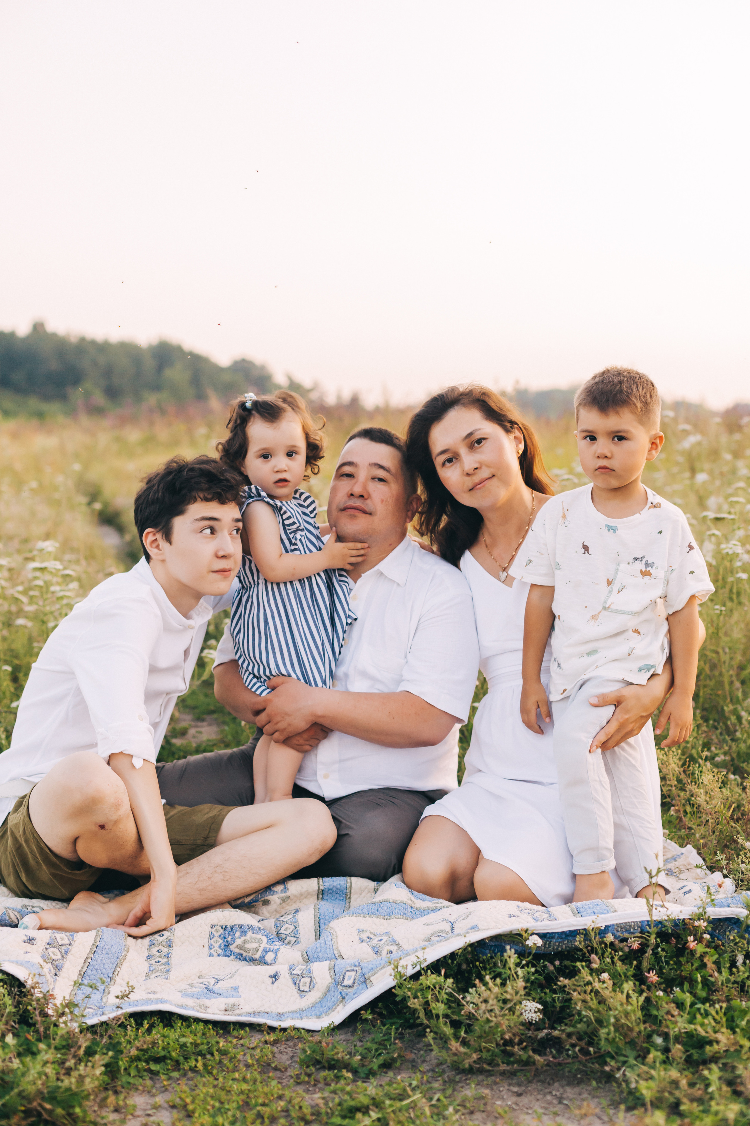 По полям. Семейный фотограф Тюмень Ксения Дереглазова