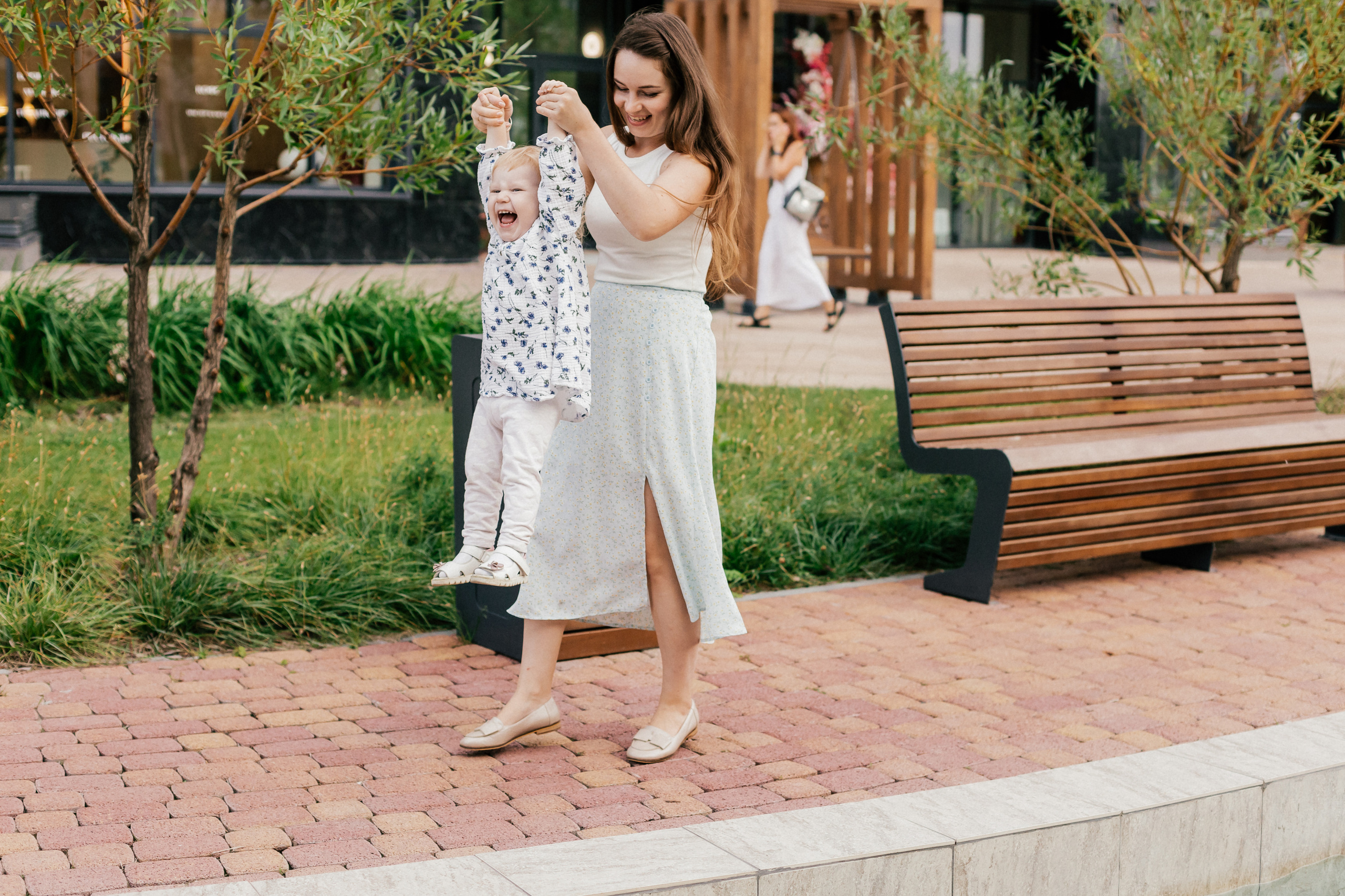 Юлия и девочки. Семейный фотограф Тюмень Ксения Дереглазова