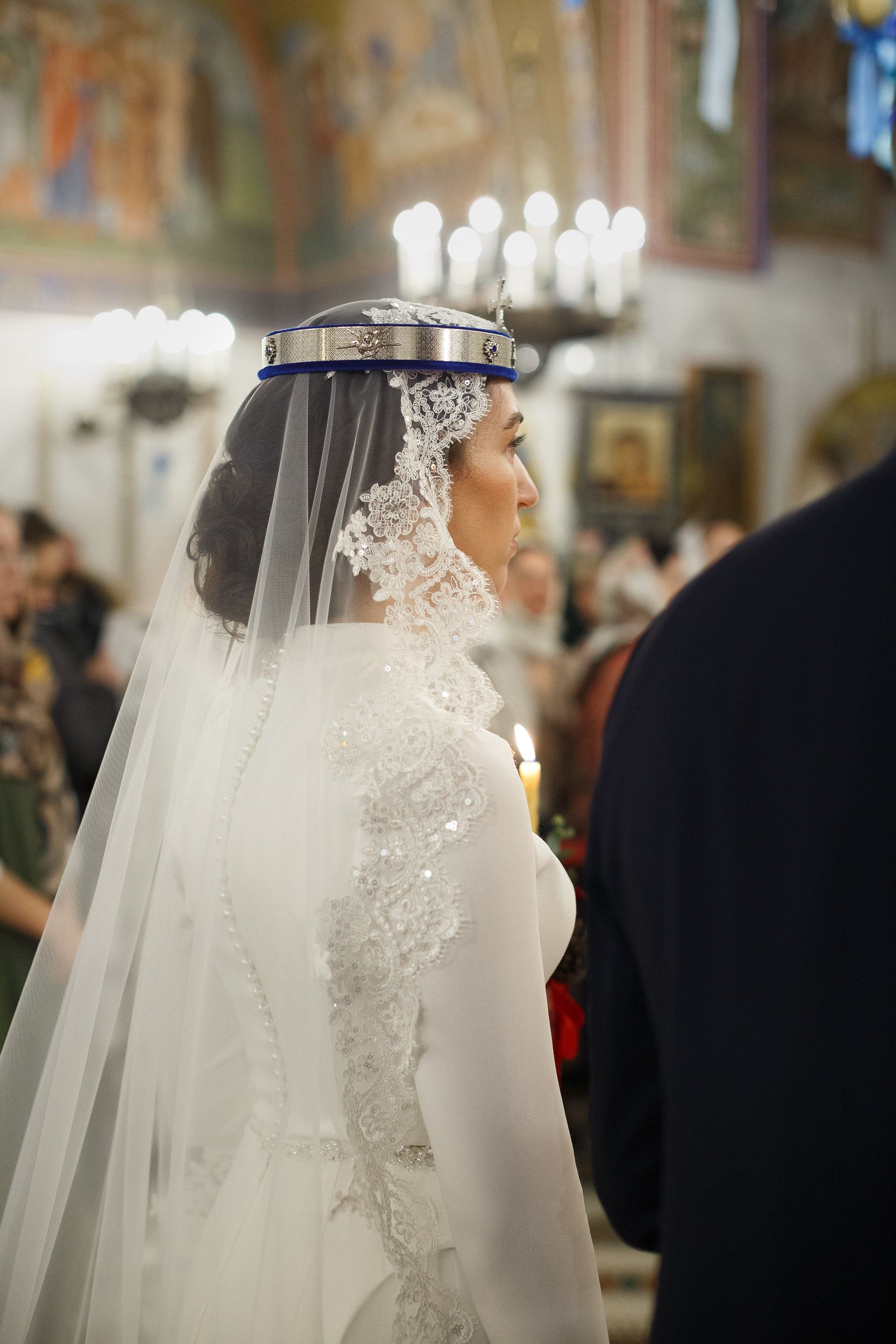 Венчание в храме Покрова Пресвятой Богородицы в Ясенево. Фотограф на Венчание.