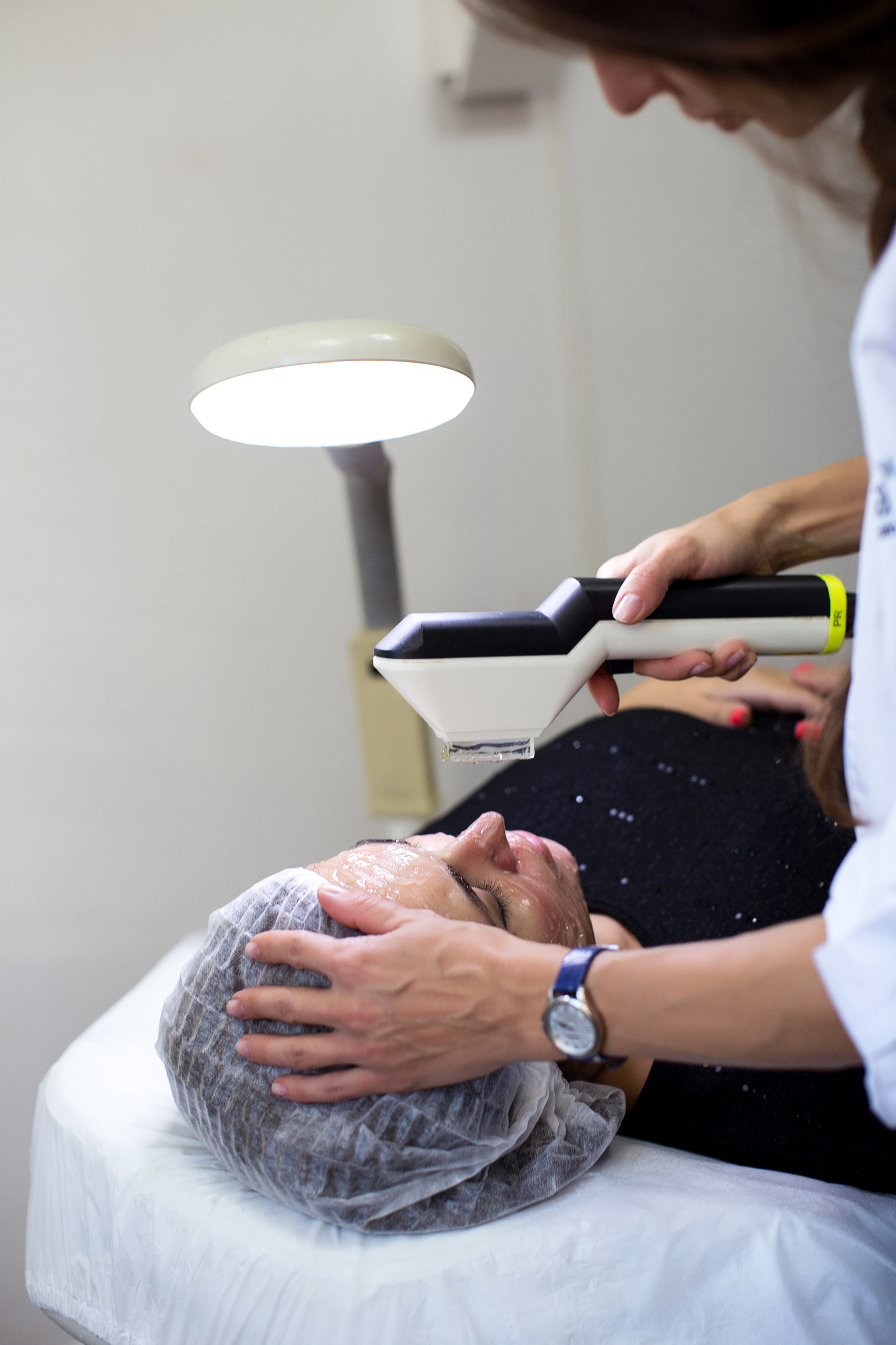 Контент-съемка в кабинете косметолога. Женский и семейный фотограф в Ростове-на-Дону и Аксае Настя Фурман