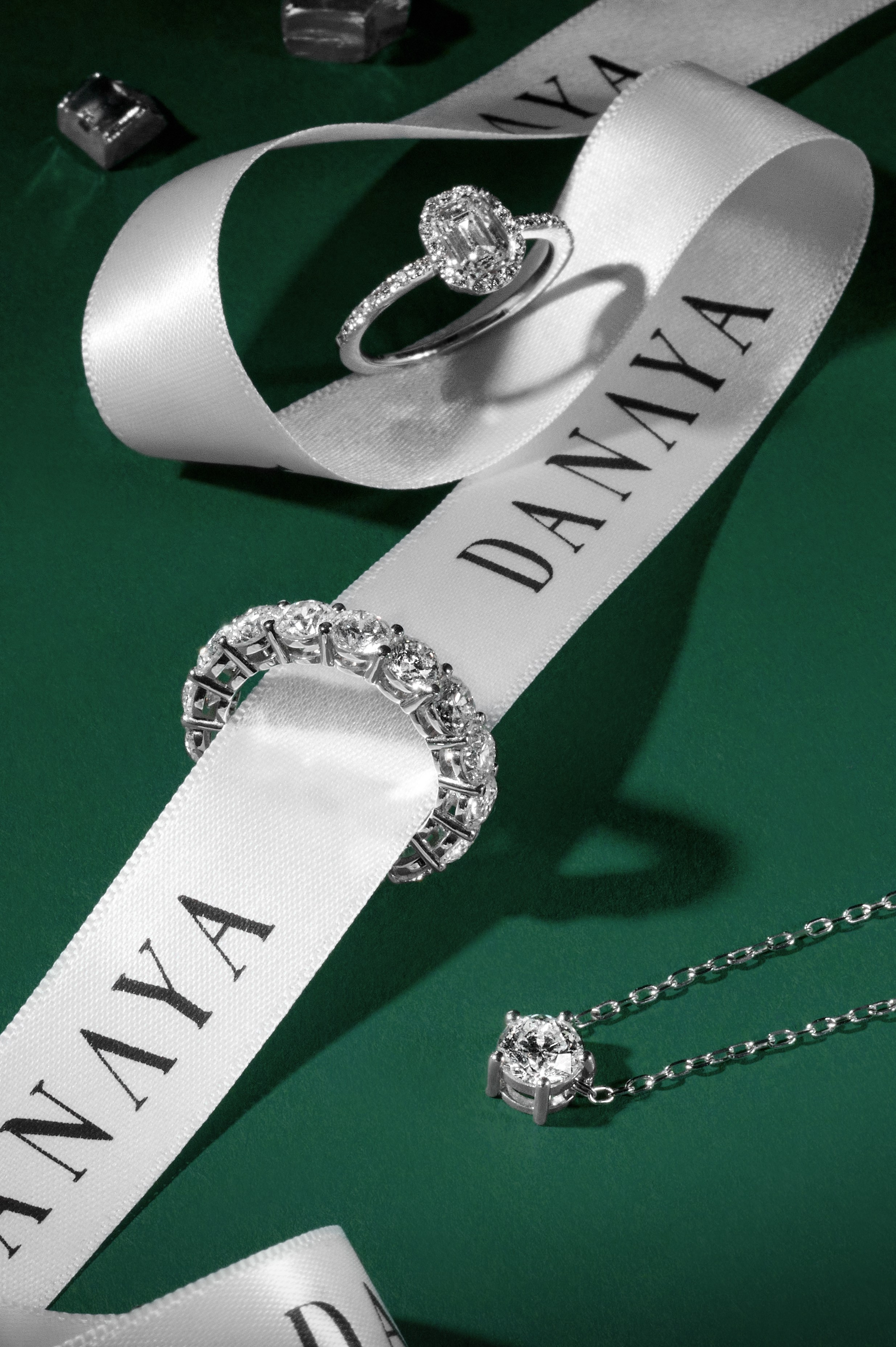 Ювелирная съемка. Свадебный и семейный фотограф Михаил Галабурдин и Анна Завадская. Рост