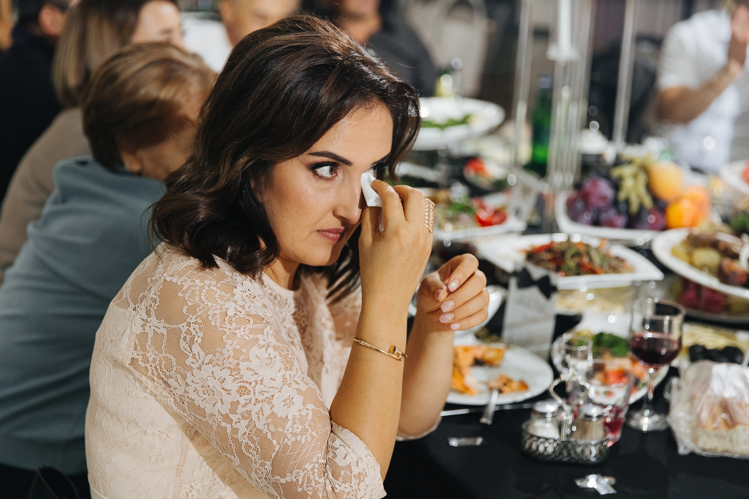 Ани и Назели. 35&5 День рождения, «Янтарь». Фотограф в Красноярске Надежда Воскресенская