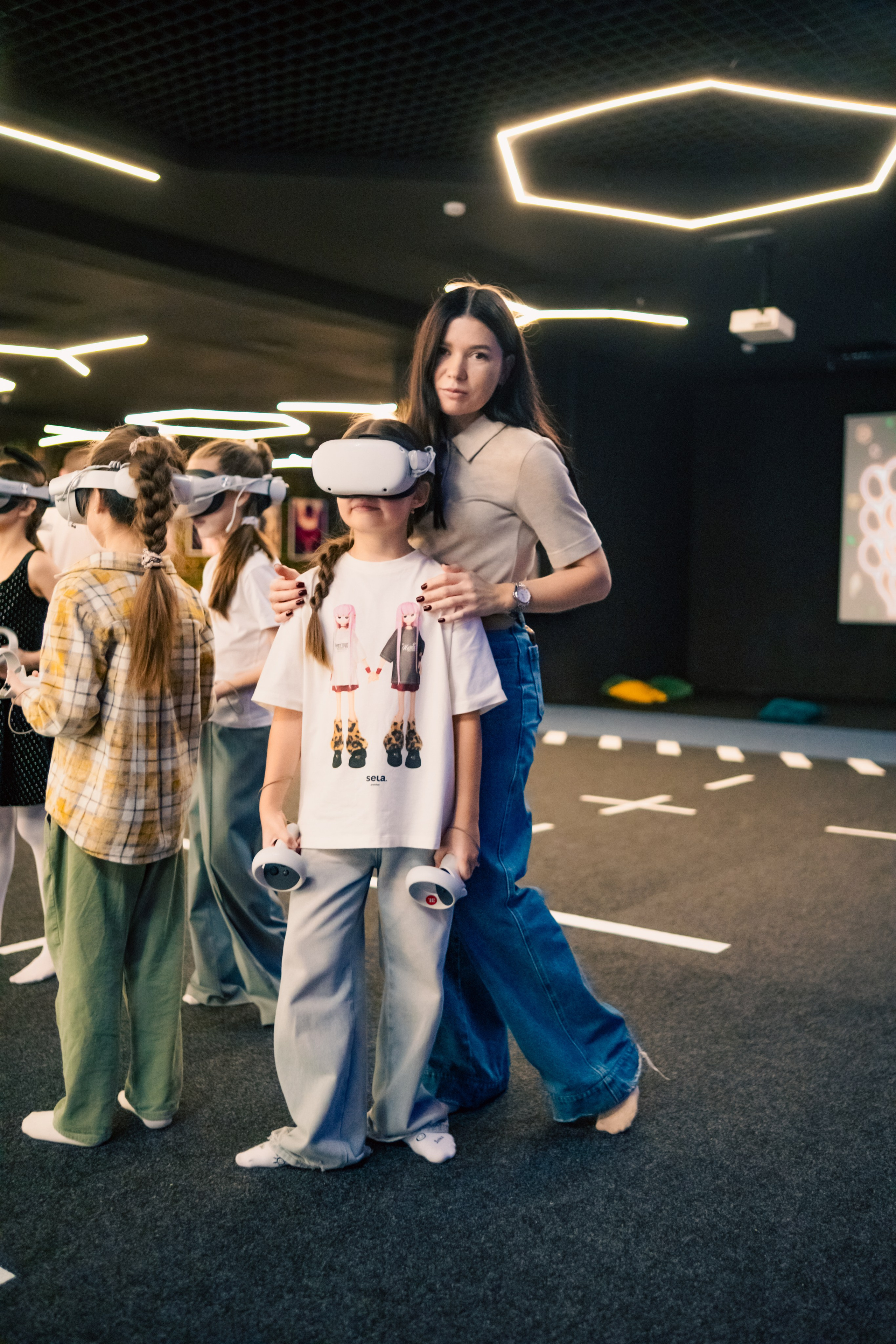 VR April-May. Felixtones