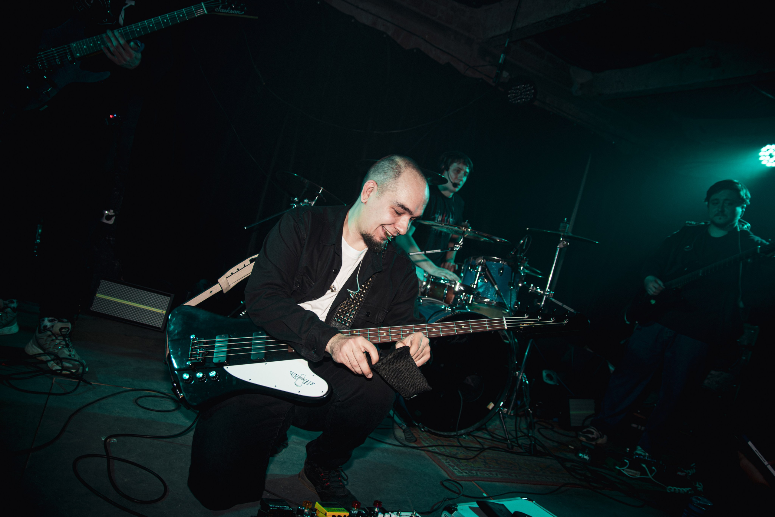 Laugar & Шумы Штормовых Широт & Пожары На Дальнем Севере 11.10.2025. Репортажный фотограф в Москве Legiodot