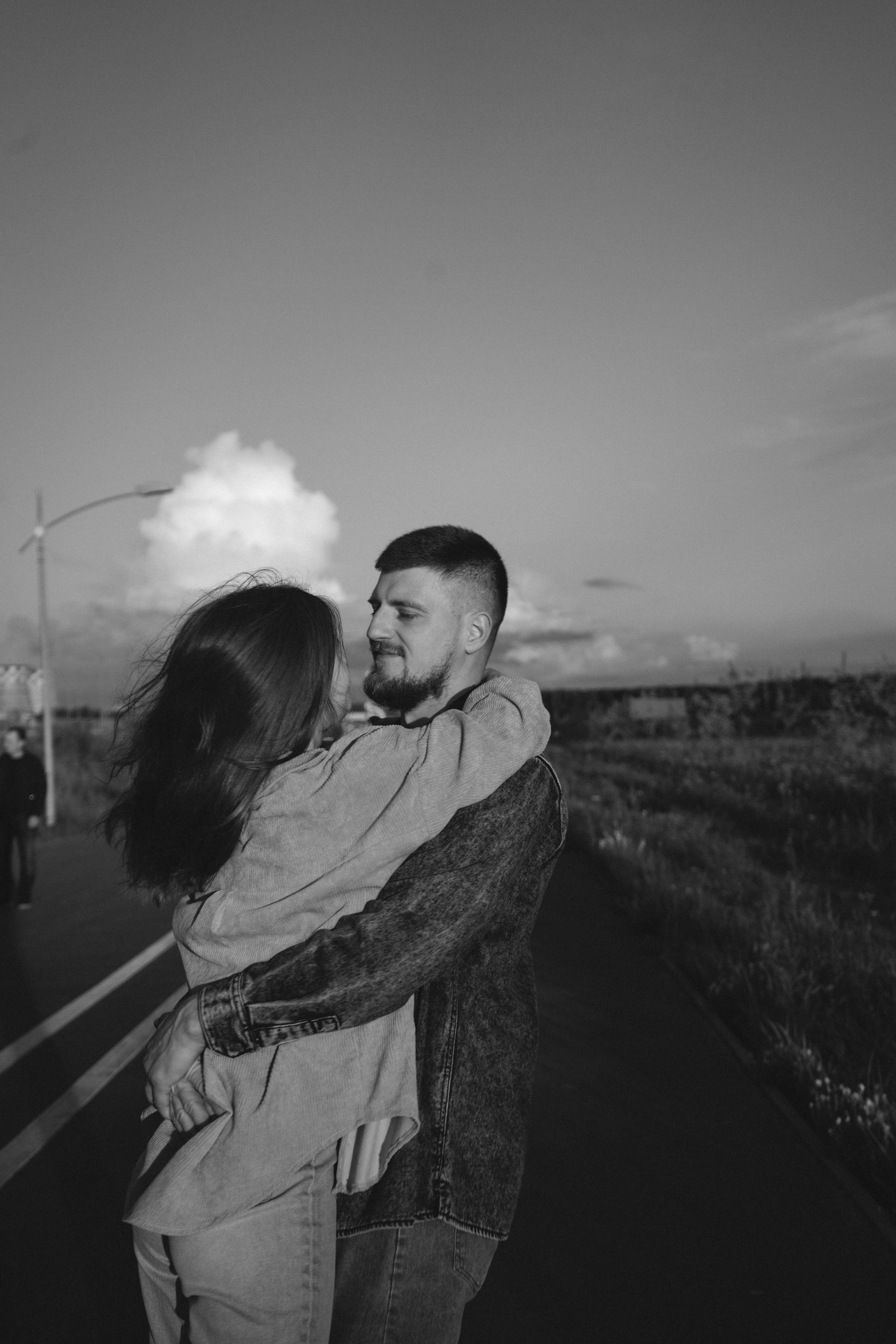 Аня и Рома, прогулка — Парная фотосессия на природе — Xeni Photography. Xeni Photography