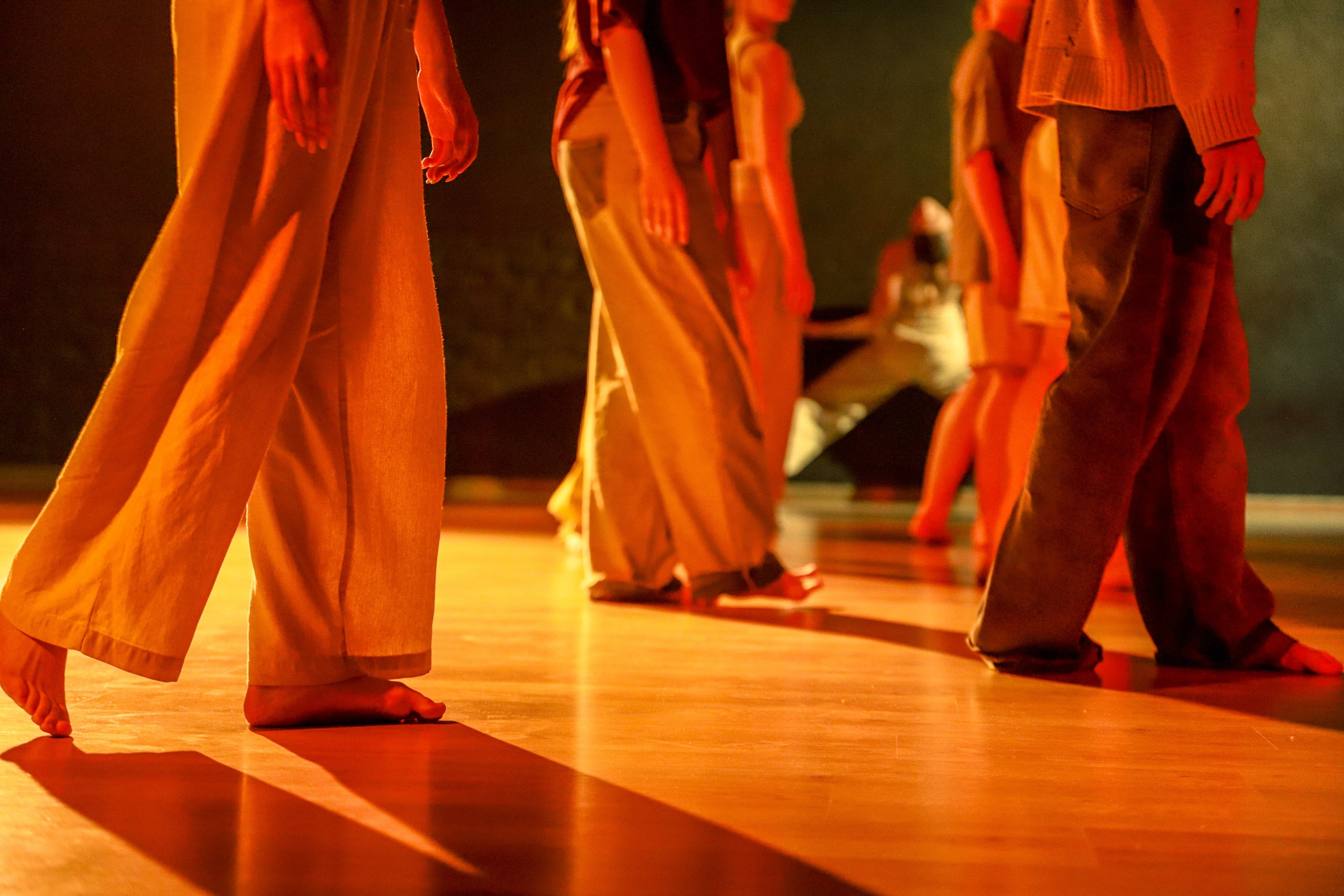 Современный показ Подземка. Небесные ласточки. Фотограф Юлия Мальцева