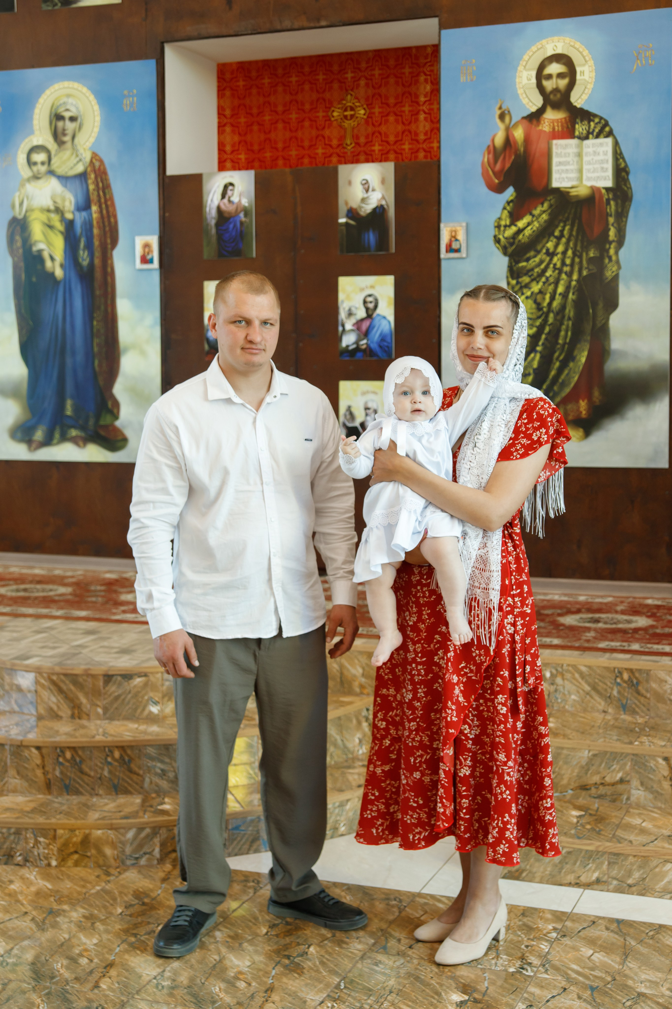 Таинство крещения Варвары. Свадебный фотограф Краснодар Марина Зверева