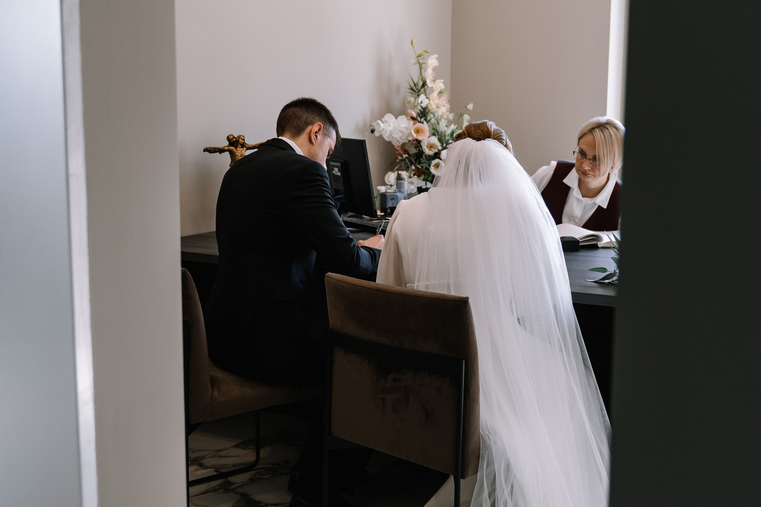 Свадебная прогулка на море в Анапе. Карпенко Марина свадебный и семейный фотограф Анапа, Краснодар, Геленджик, Сочи, Темрюк