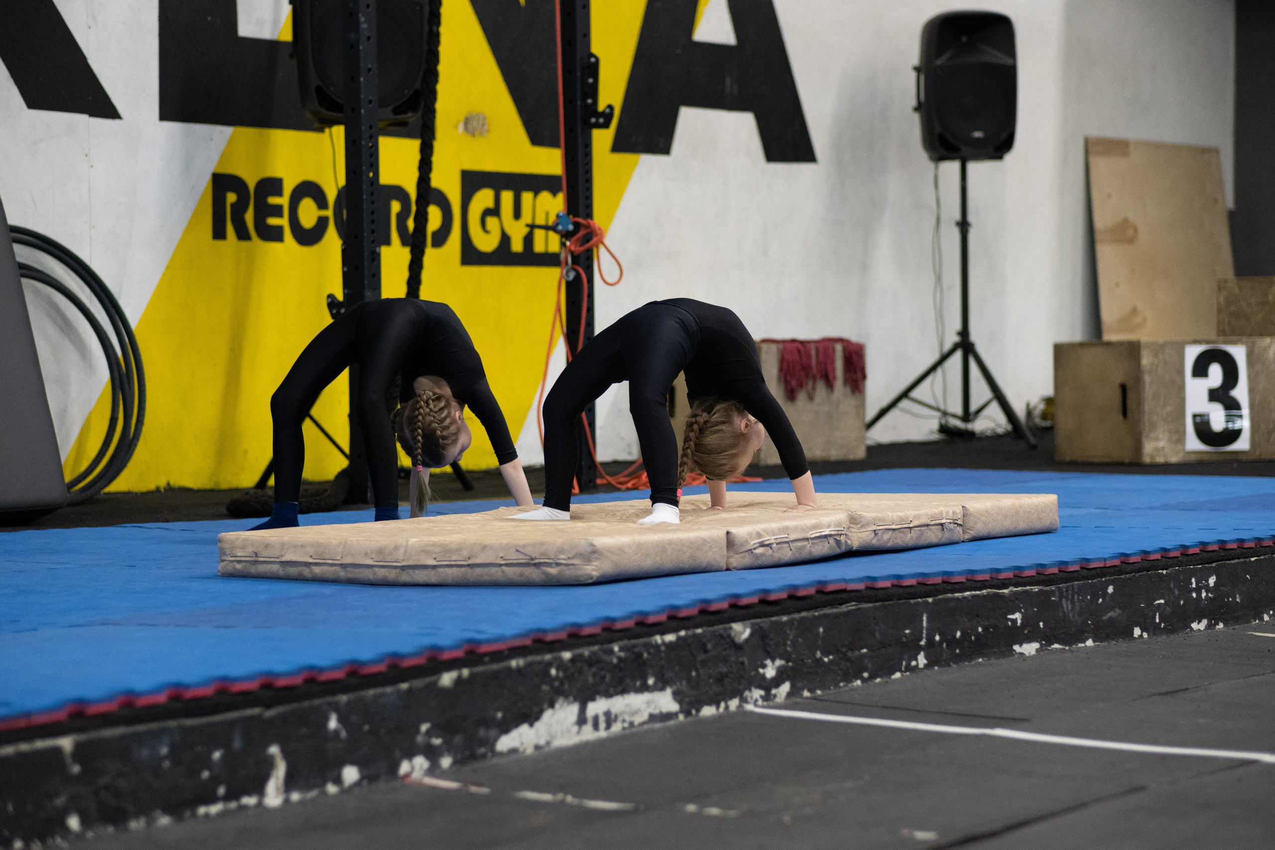 Внутриклубные соревнования по воздушной гимнастике 02.04.23