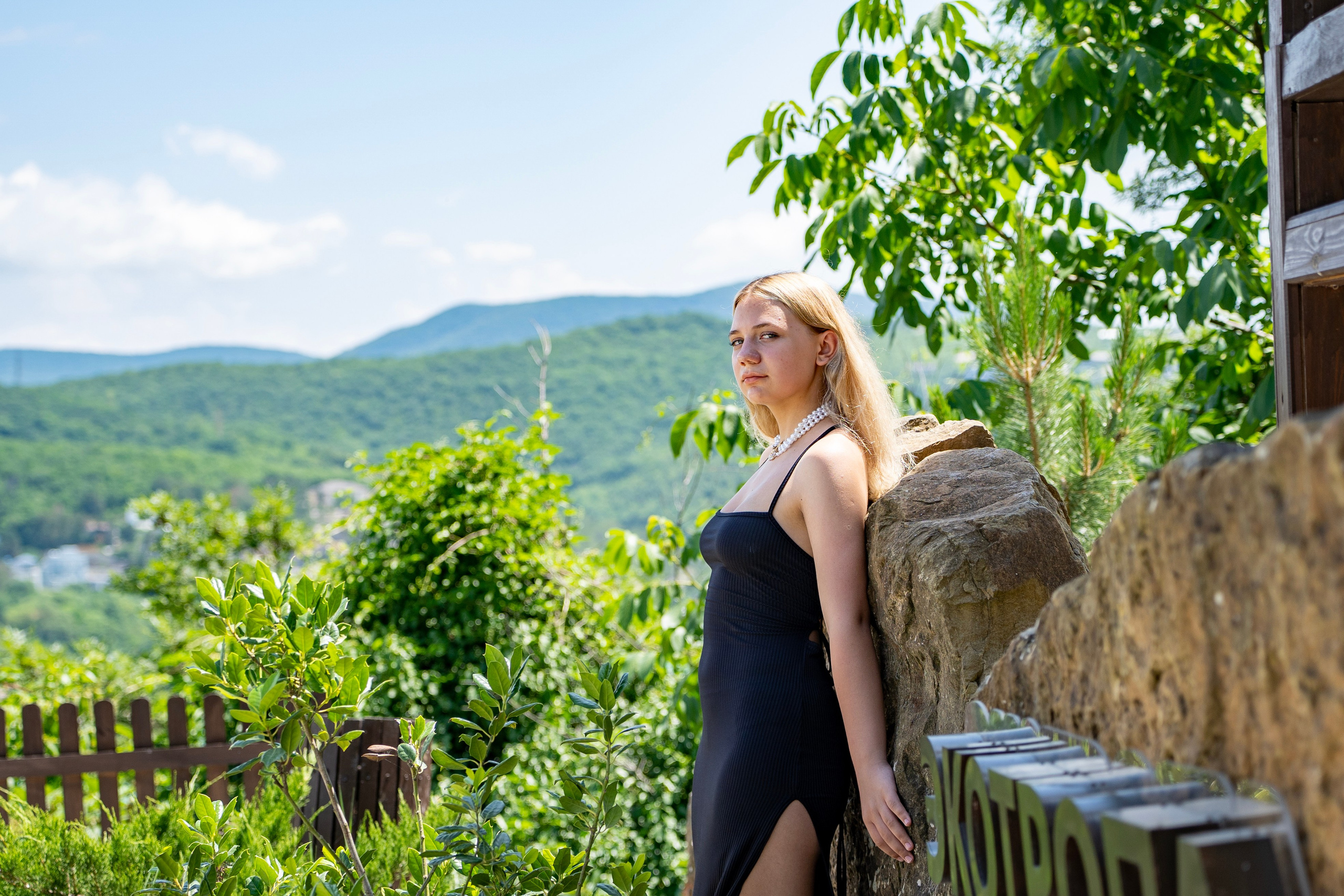 Фотосессия в Абрау-Дюрсо летом. Семейный и детский фотограф Екатерина Черняева. Снимаю портреты, love story, фотопрогулки, работаю на улице, в кафе, студии, дома у клиента