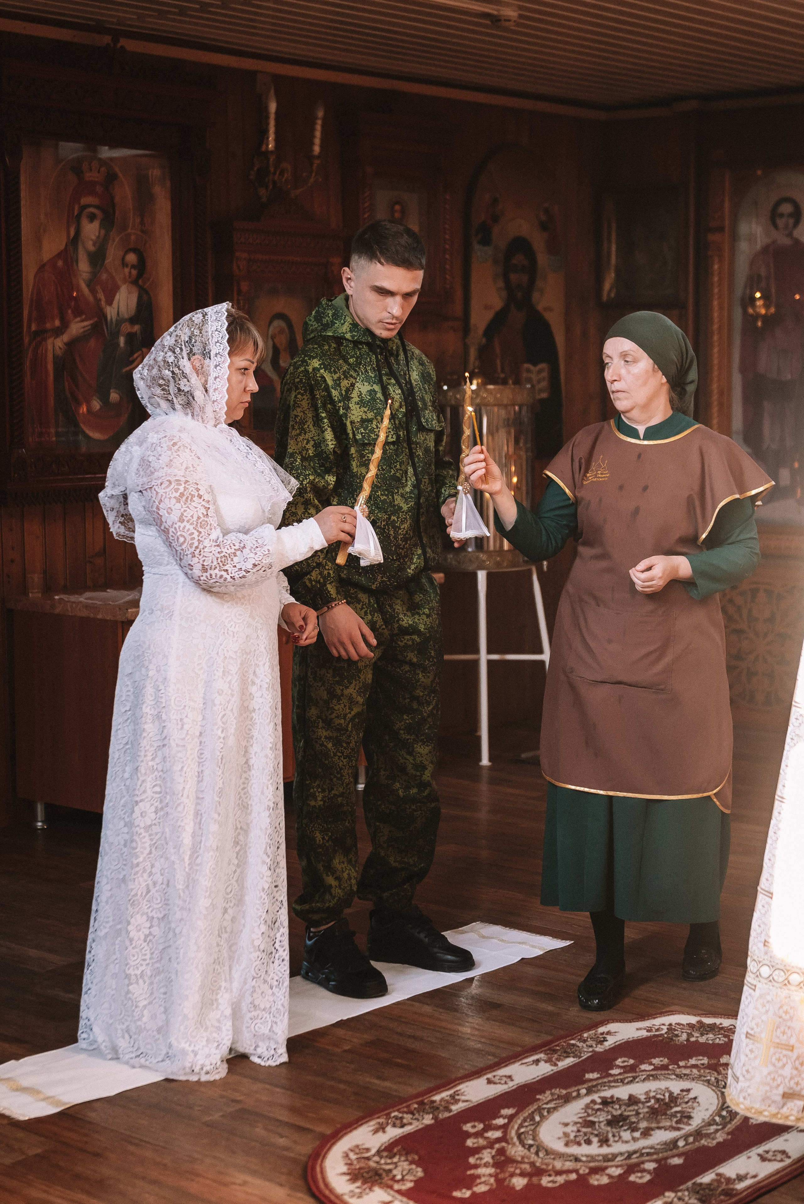 Венчание в храме Иоанна Кронштадтского. Свадебный и семейный фотограф в Волгограде Олеся Лисицкая