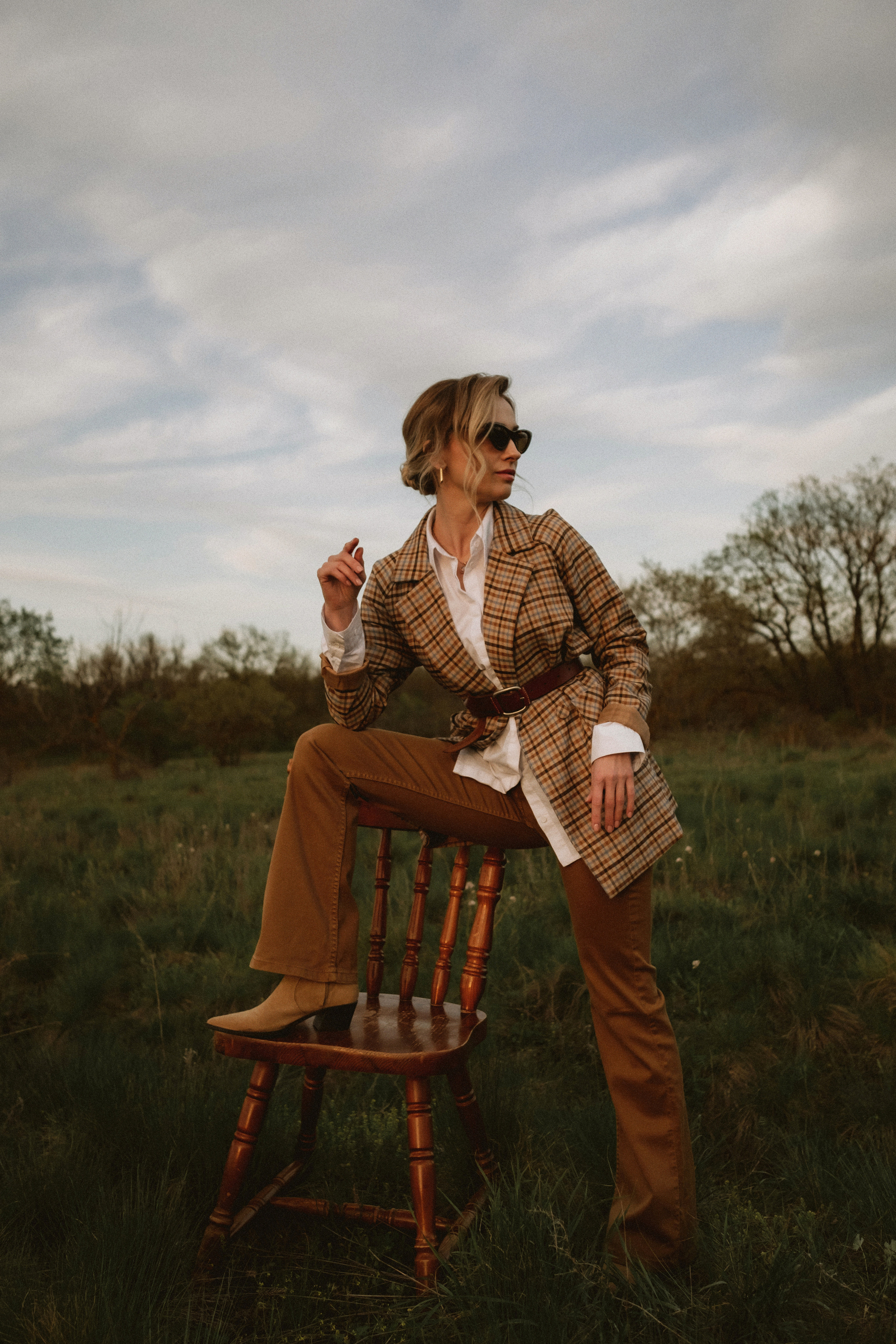 Вечерняя фотосессия для Алисы. Антонина Мезинова фотограф Михайловка и Волгоград