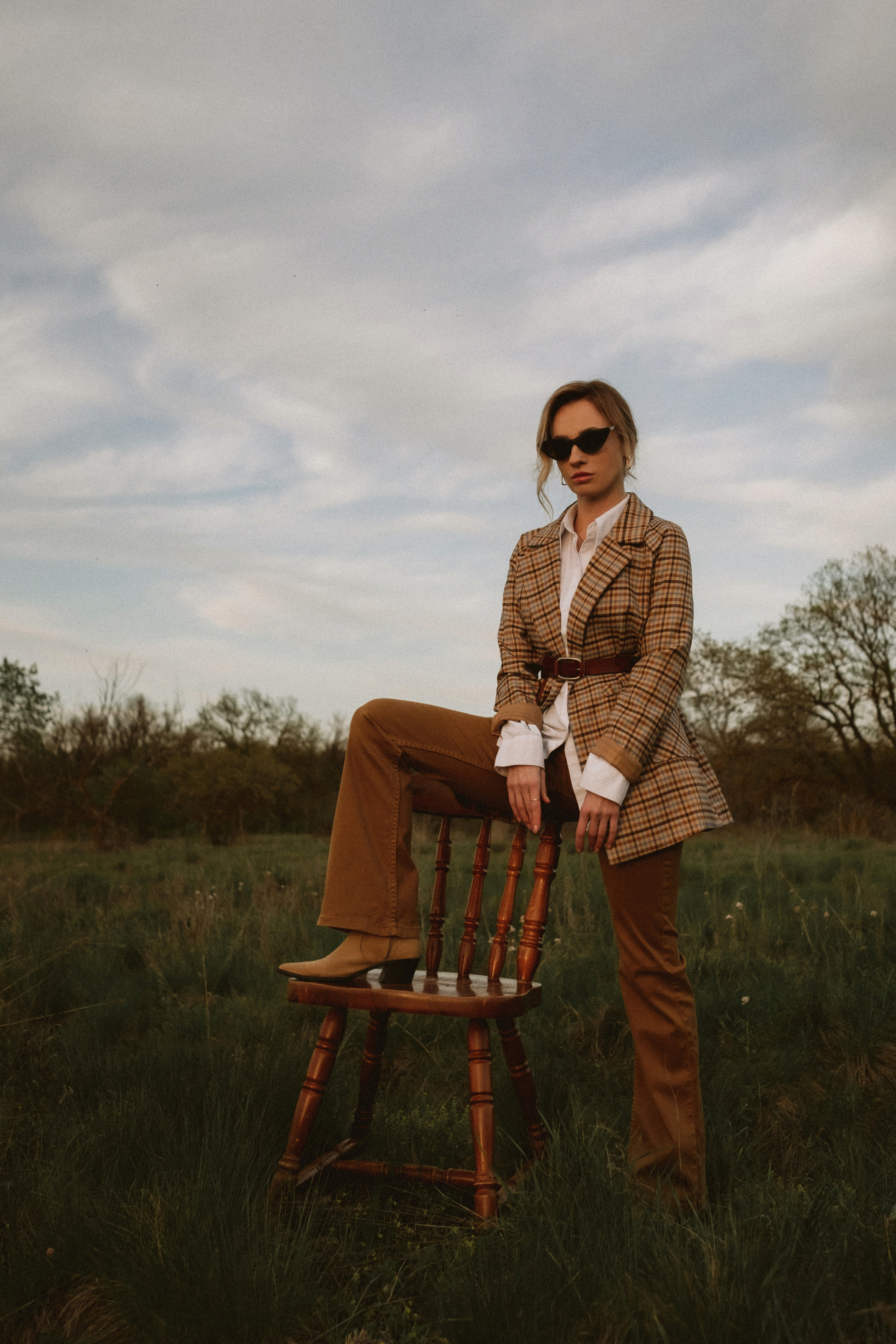 Вечерняя фотосессия для Алисы. Антонина Мезинова фотограф Михайловка и Волгоград