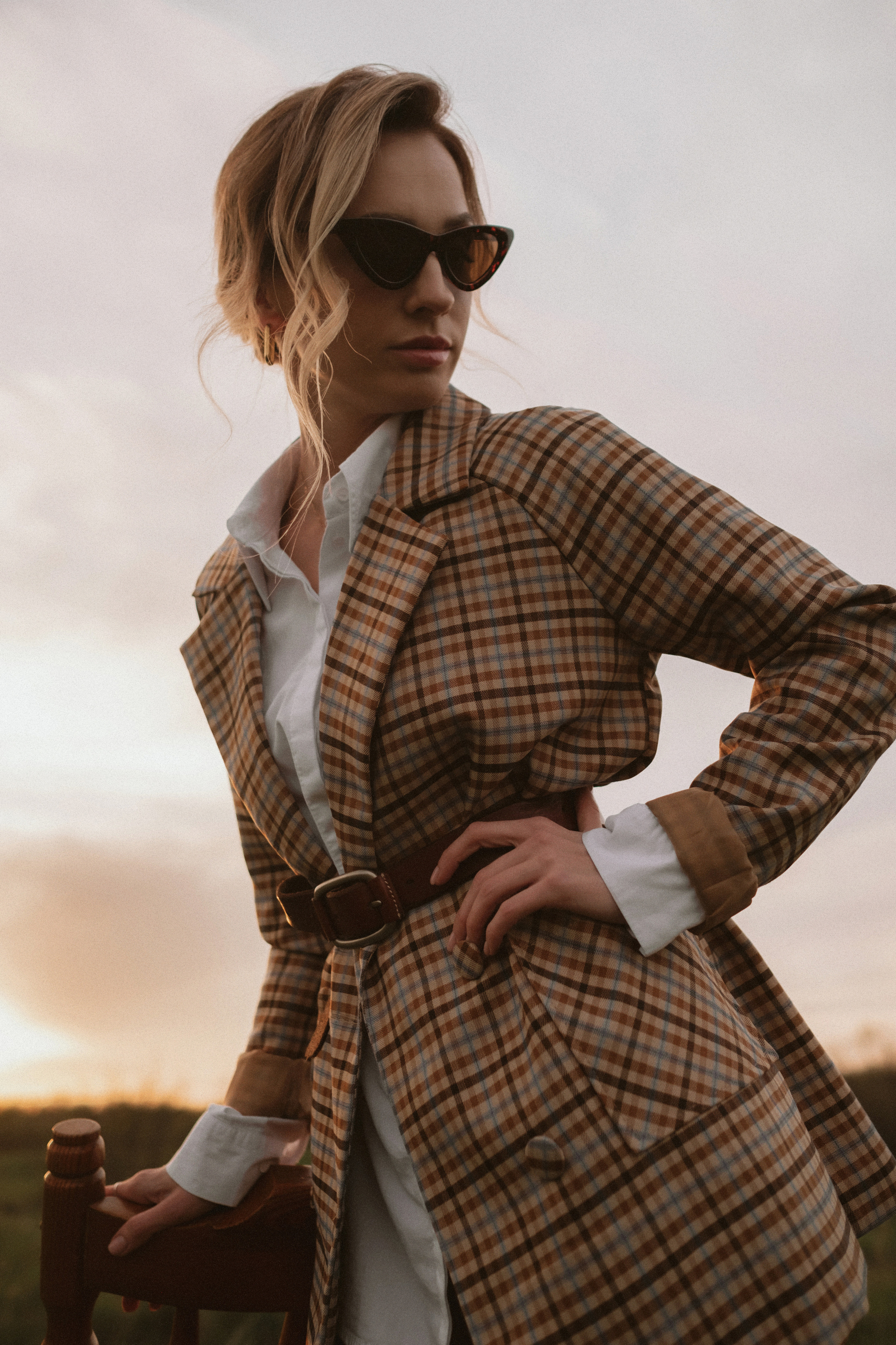 Вечерняя фотосессия для Алисы. Антонина Мезинова фотограф Михайловка и Волгоград