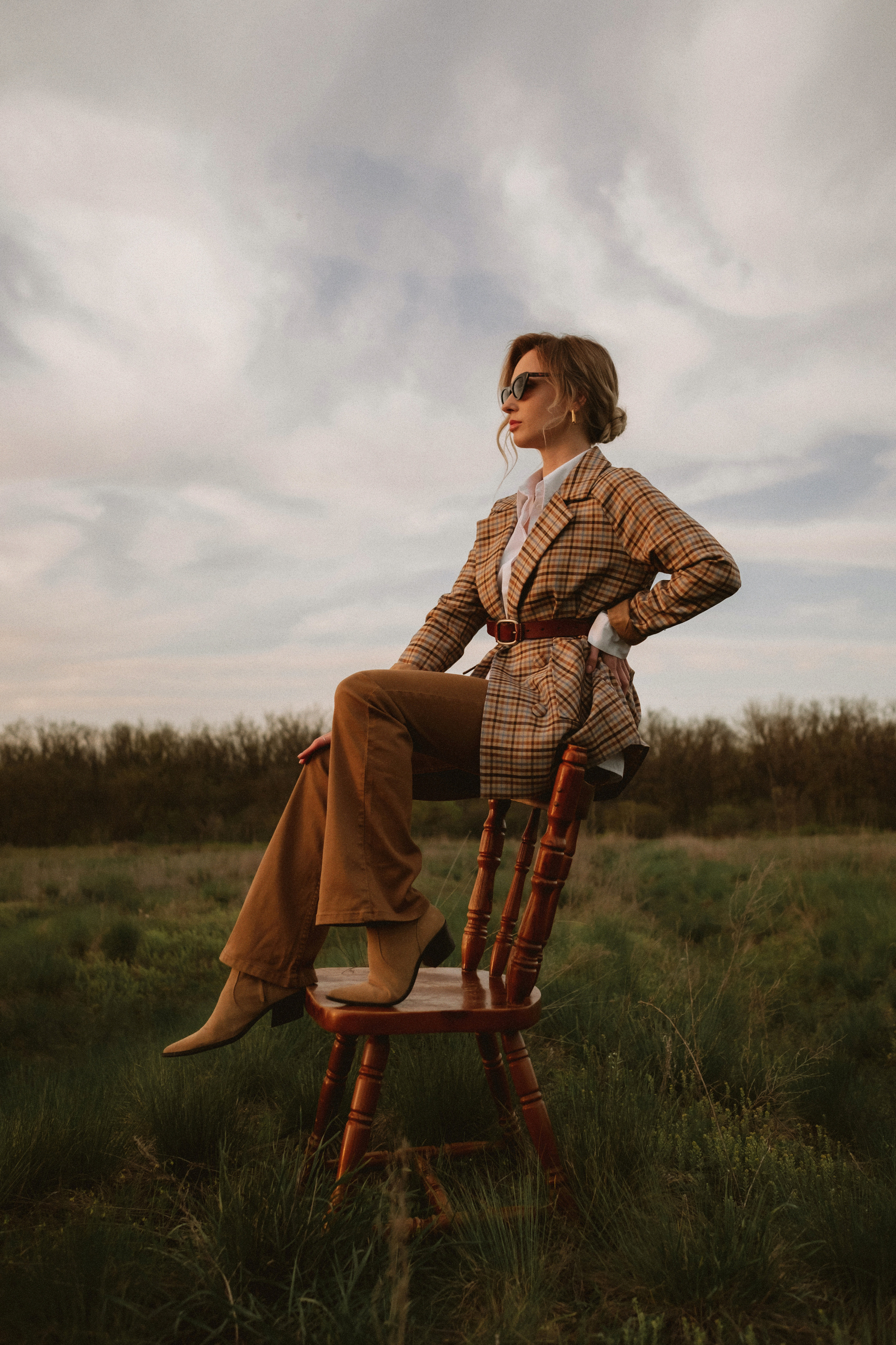 Вечерняя фотосессия для Алисы. Антонина Мезинова фотограф Михайловка и Волгоград