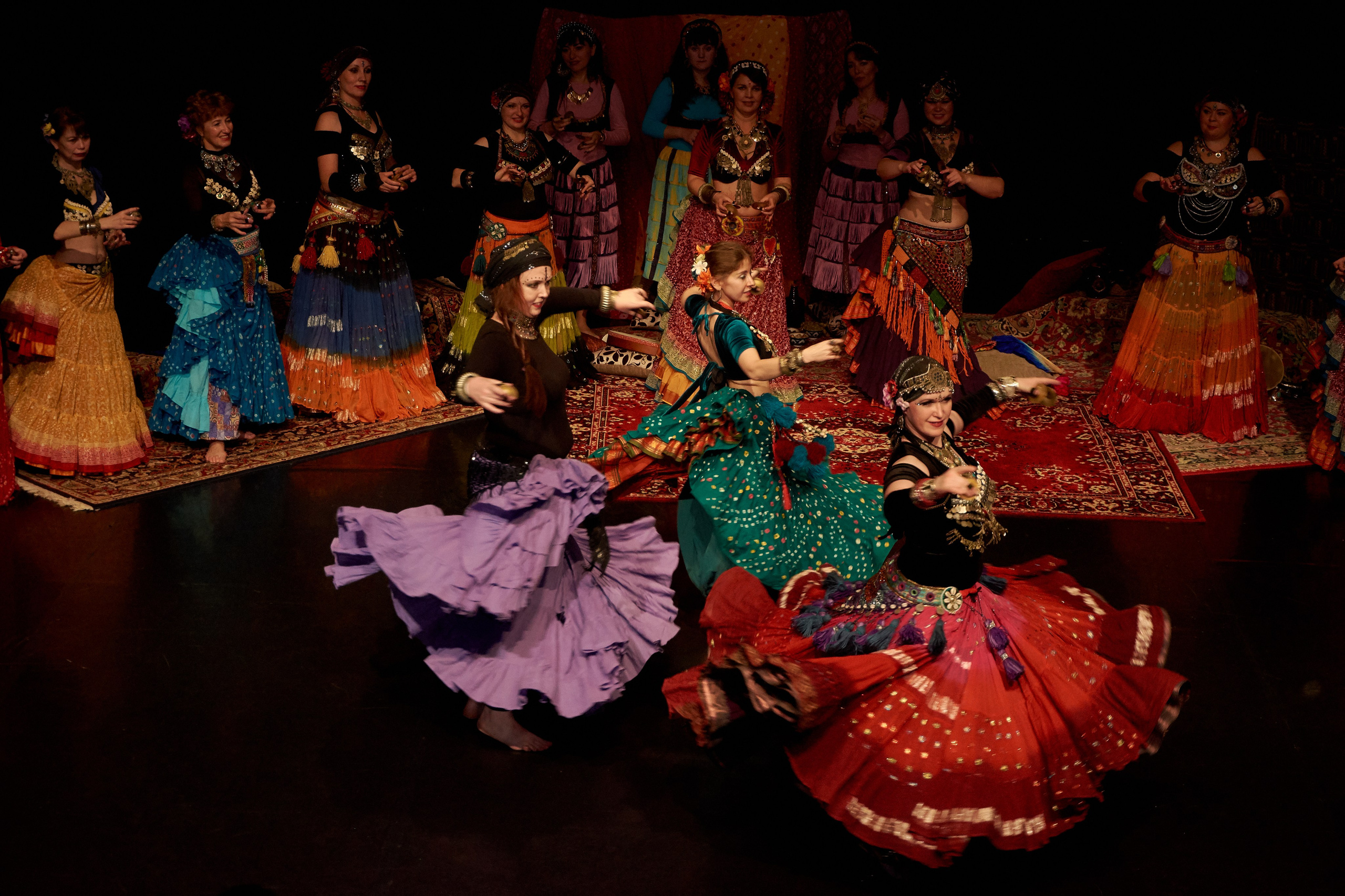 Город танцующего народа. Ольга Чёкотова (Фотограф Кострома)