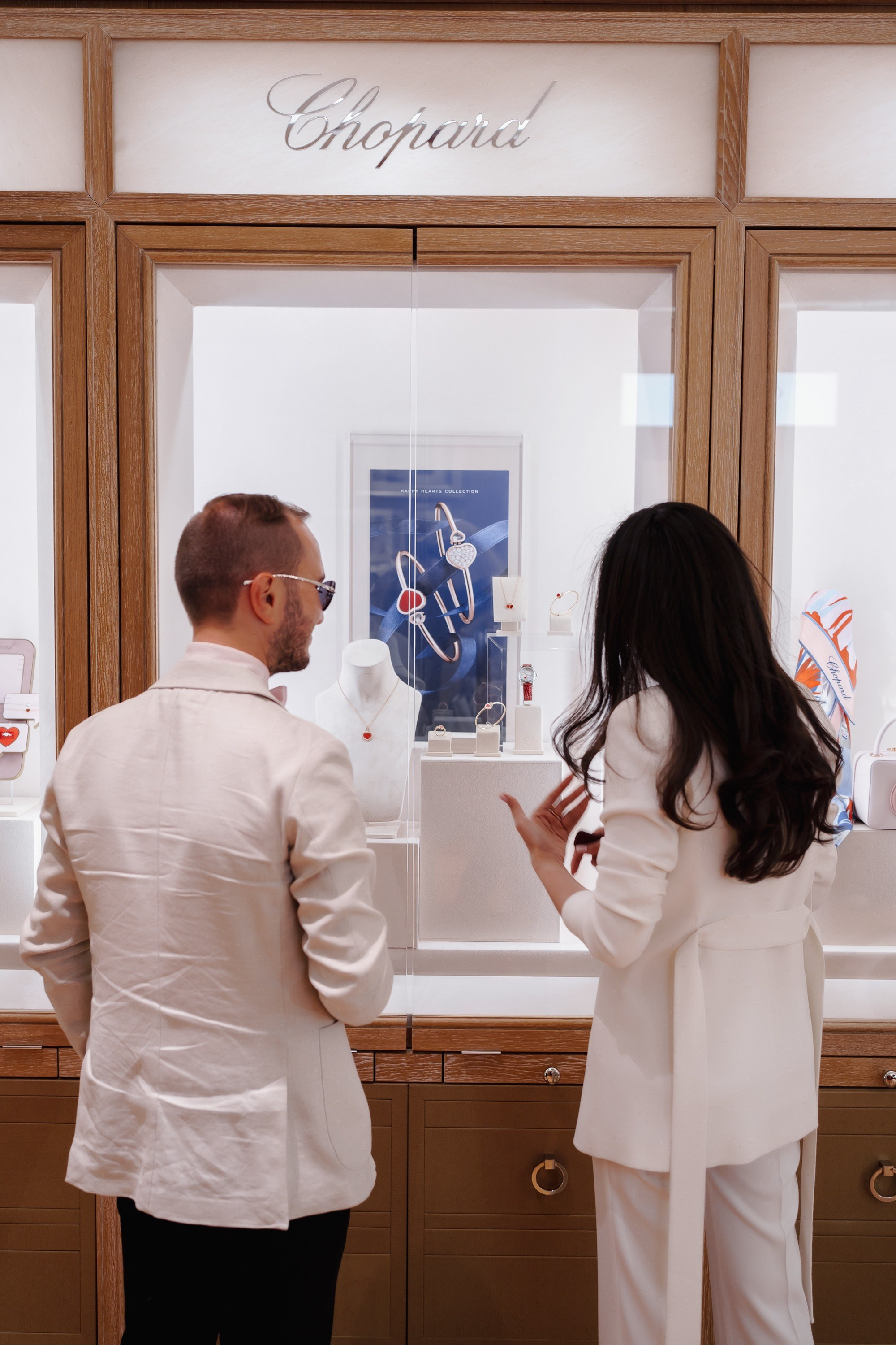 Презентация «Barbie Collection» в «Chopard», «Talan Gallery». Профессиональный фотограф в городе Астана Копанев Данил