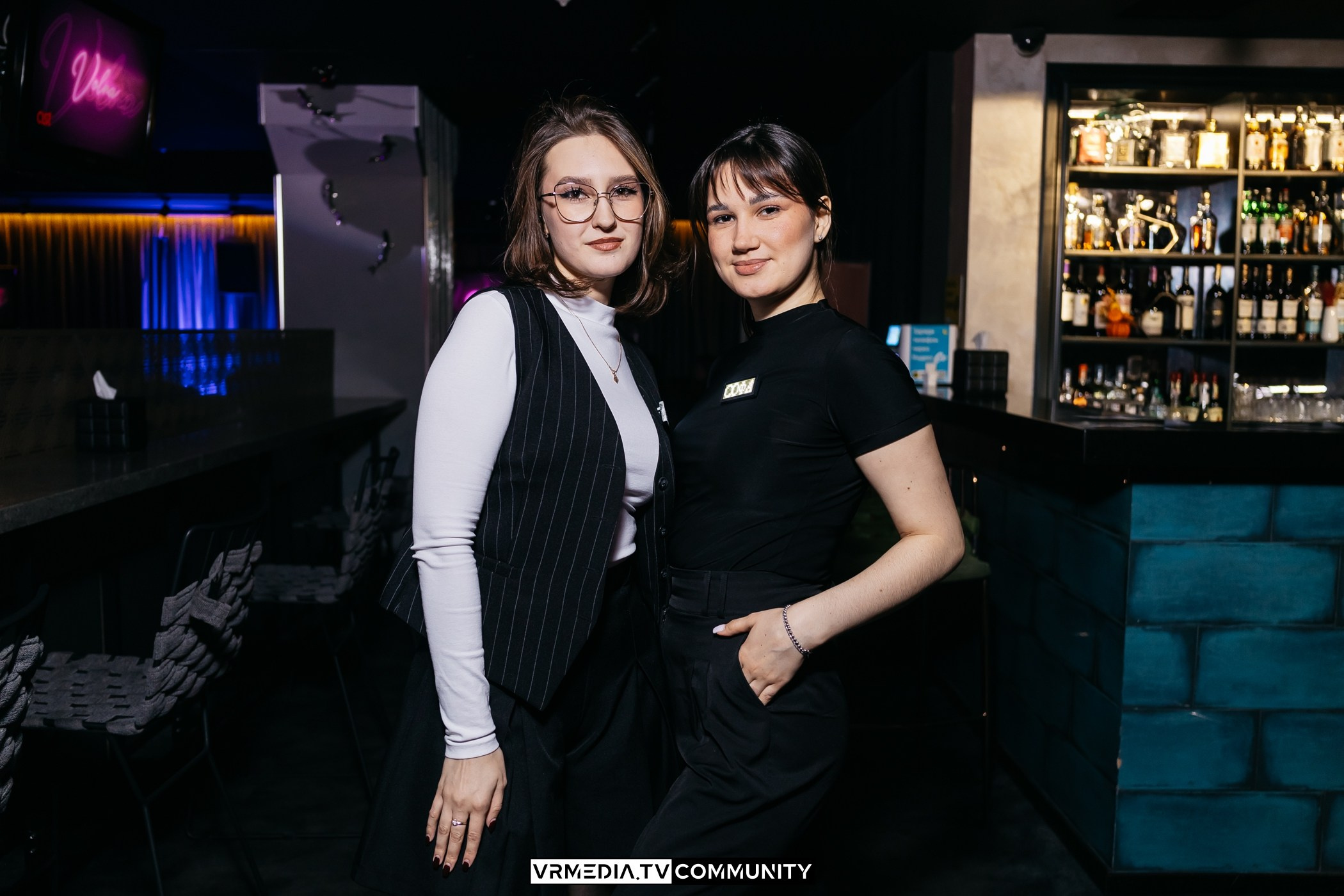 Выходные в караоке-баре «Volna»