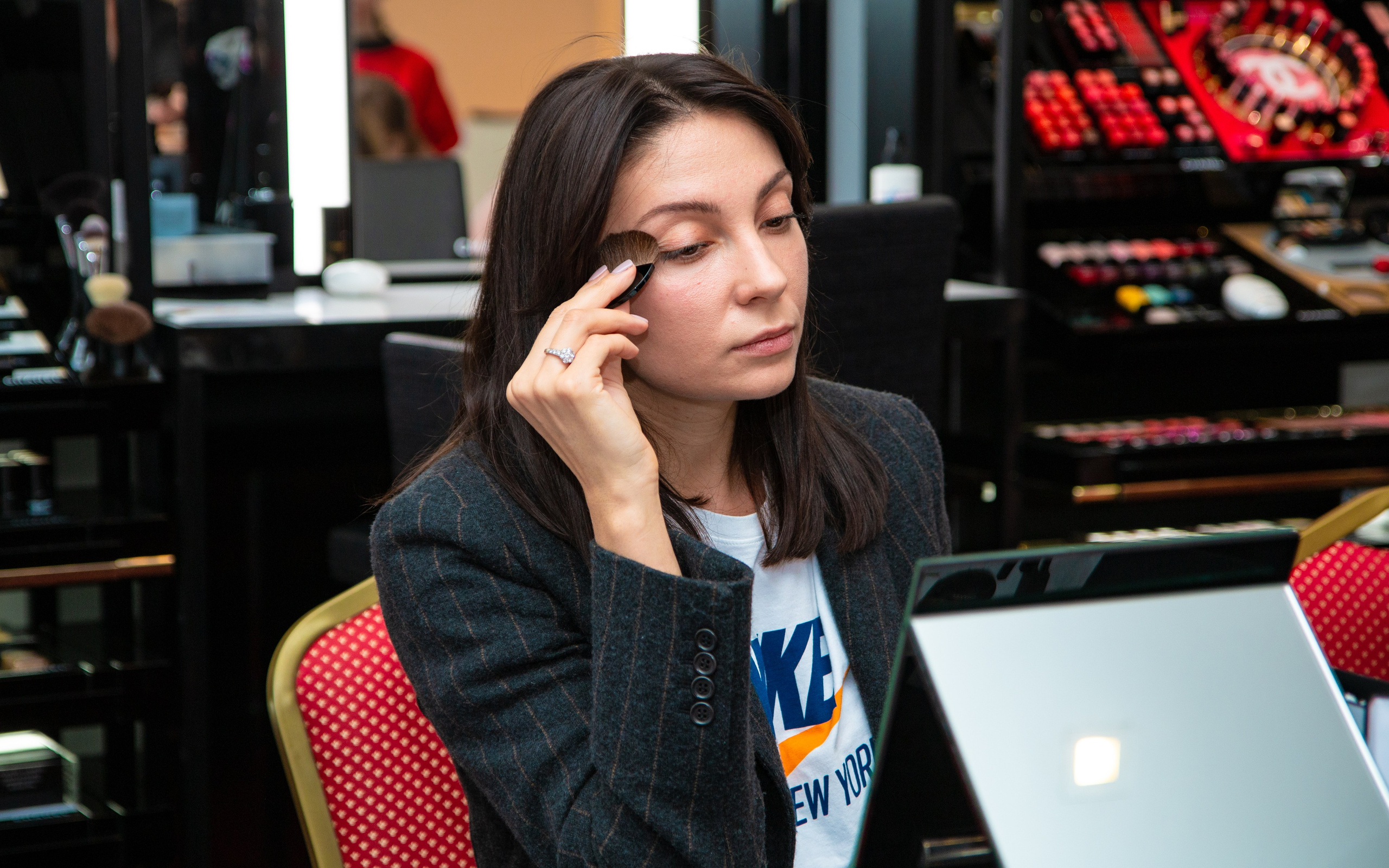 Chanel Екатеринбург. Предметный и репортажный фотограф Алексей Кротов