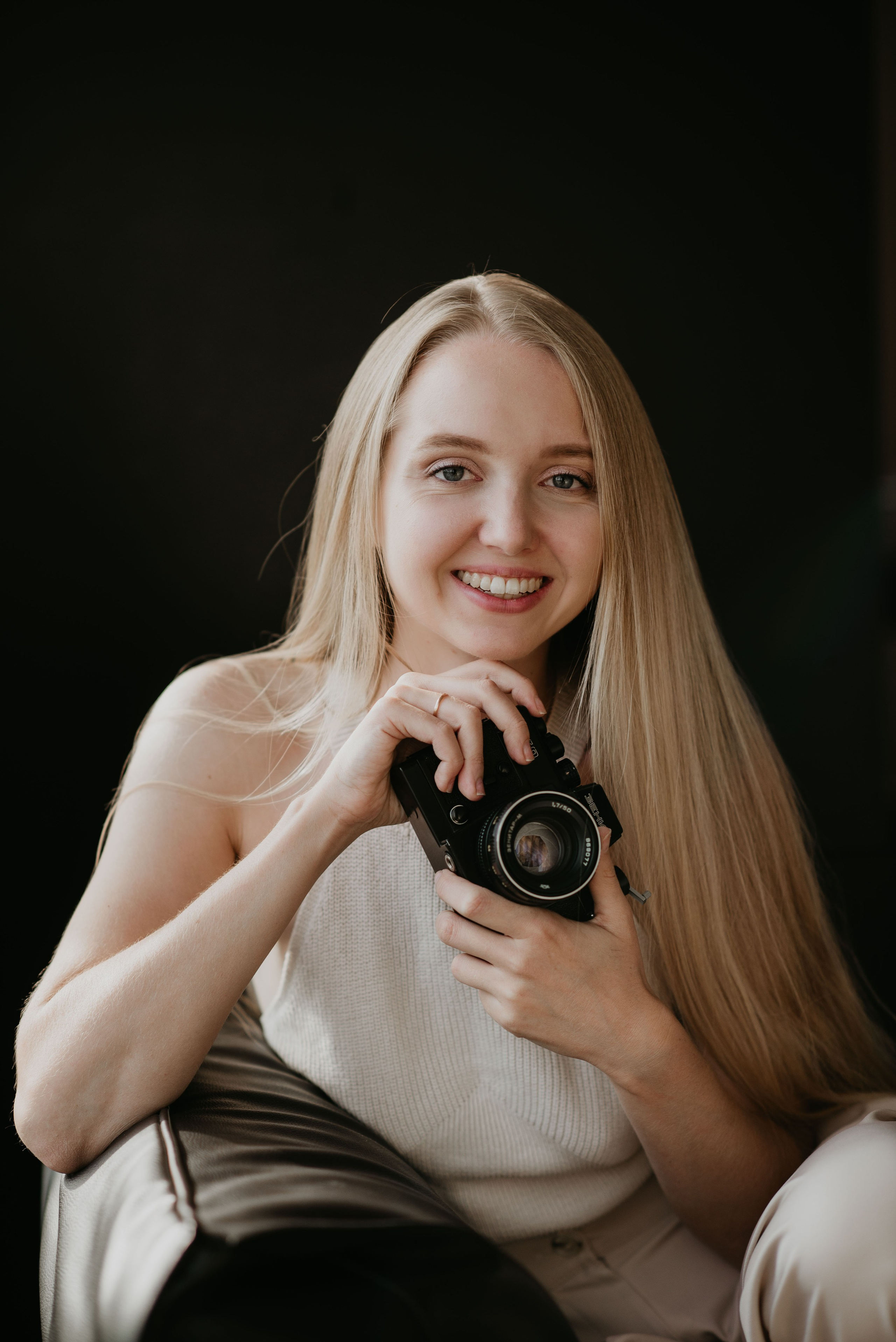 Женская фотосессия в студии. Семейный фотограф в Домодедово и Москве Елена Пичугина