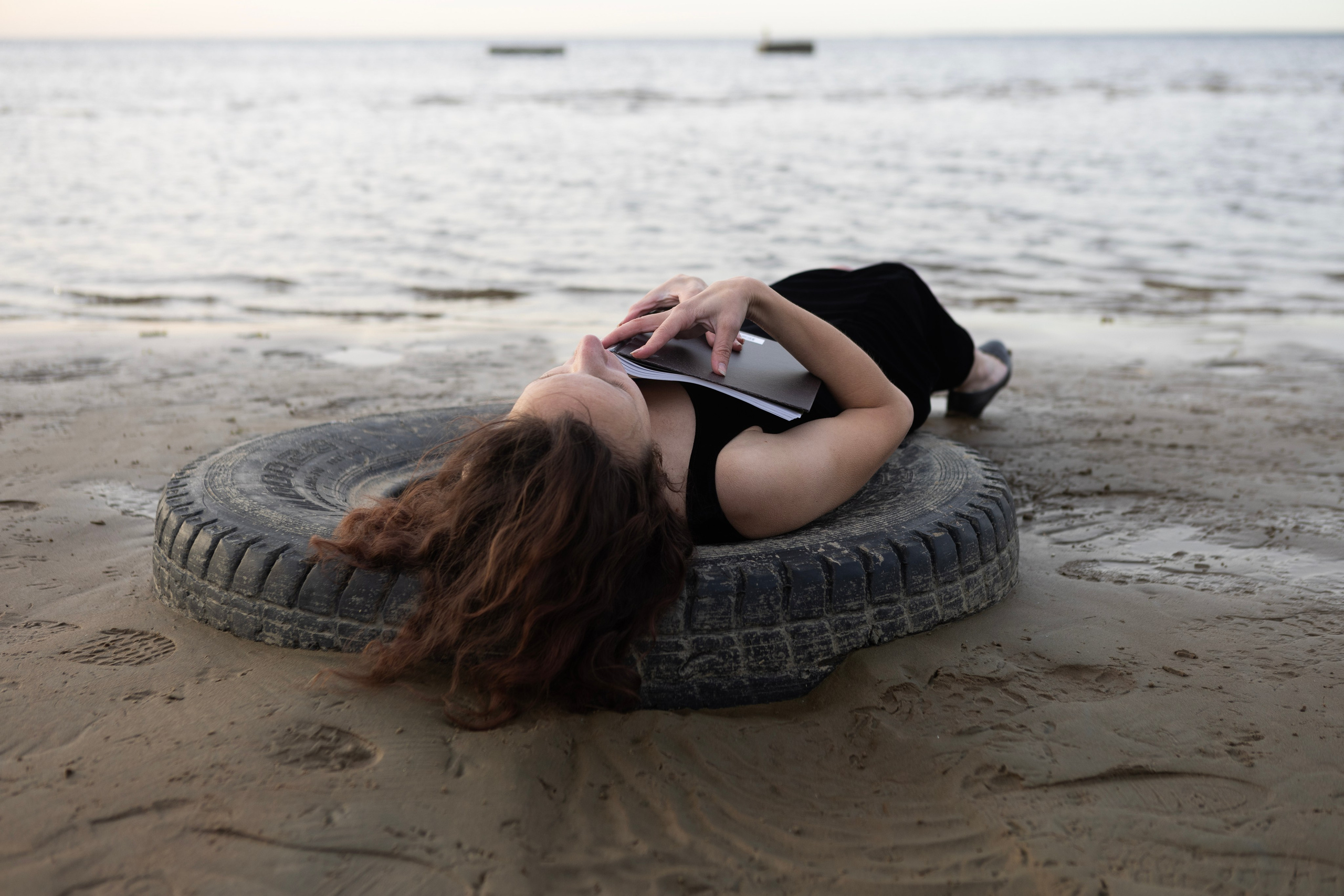 Соломея: писательница и модель. Контент-фотограф для творческих единиц и мастеров в Санкт-Петербурге