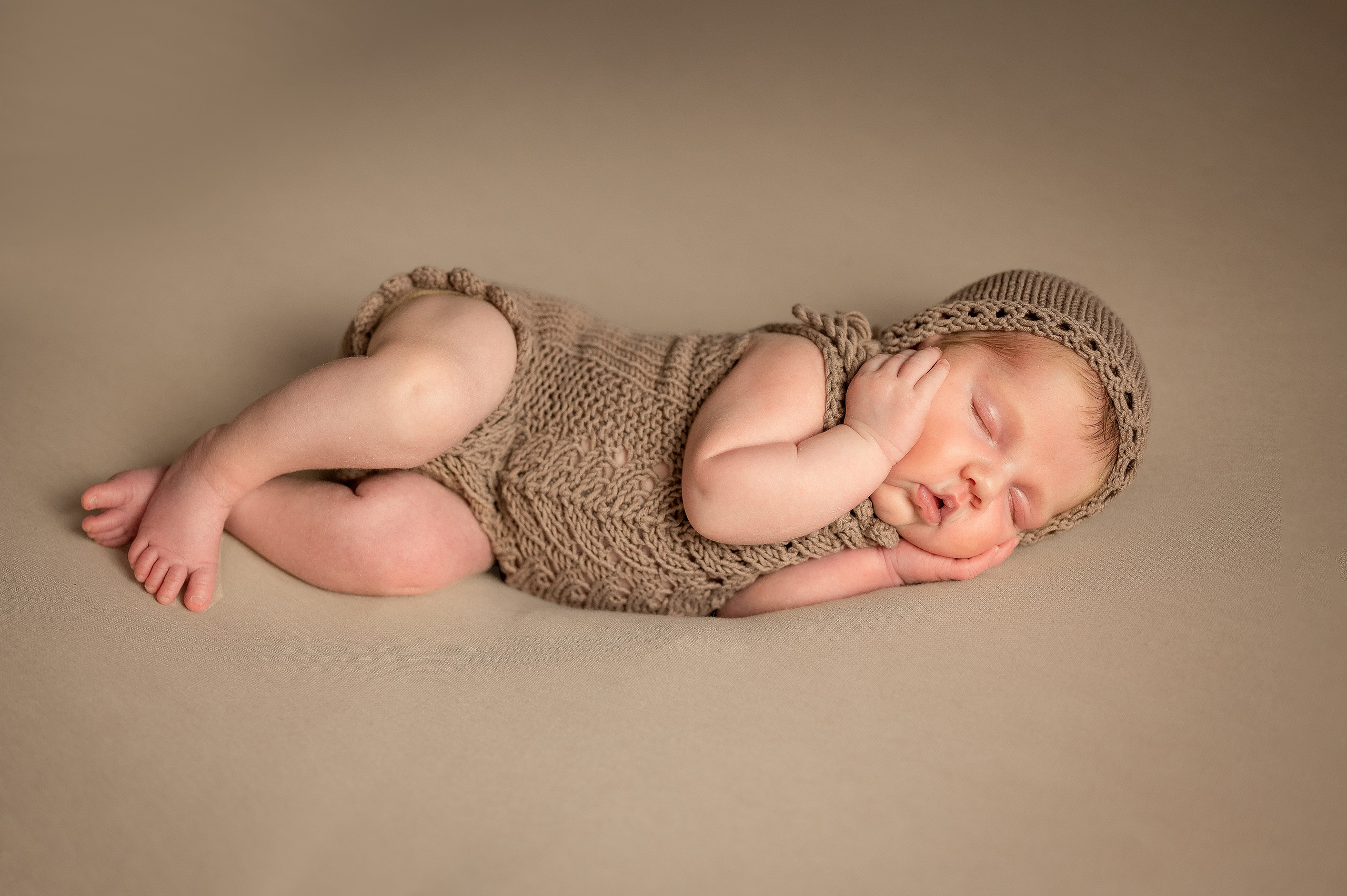 #фотосессия новорожденного. Фотограф новорождённых, семейный, школьный в городе Калуге Евгения