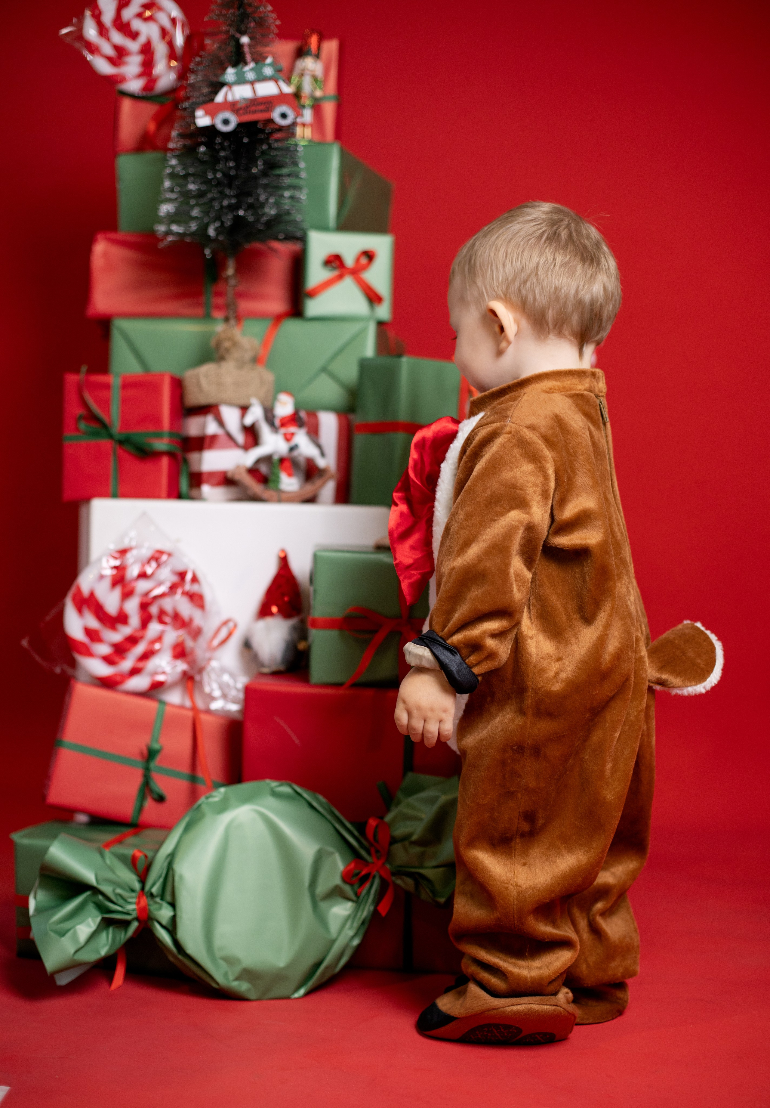 Портретный фотограф Ивона. Фотостудия во Всеволожске. Подходит для всех творческих проектов