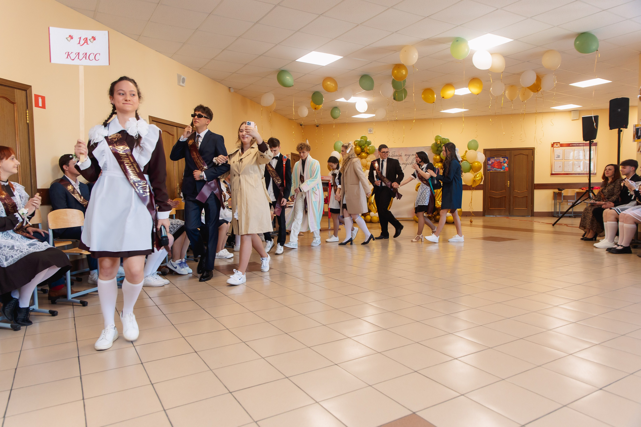 Последний звонок. Фотограф в Кронштадте и Санкт-Петербурге Анастасия Коваленко