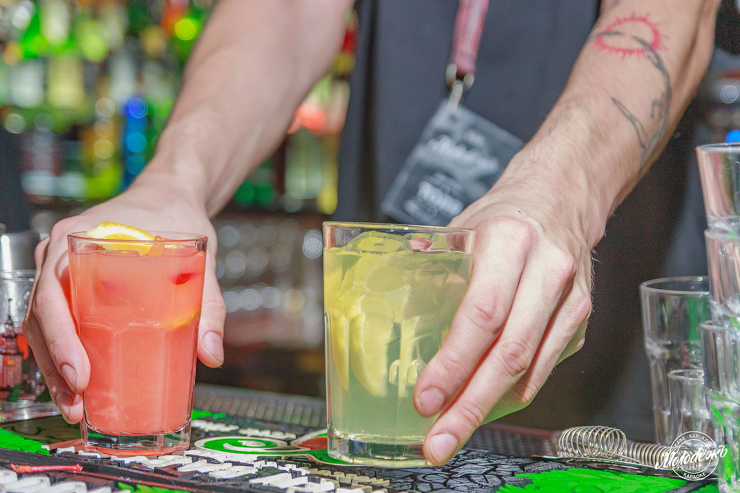 Клуб Молодёжь лучшее. Контакты