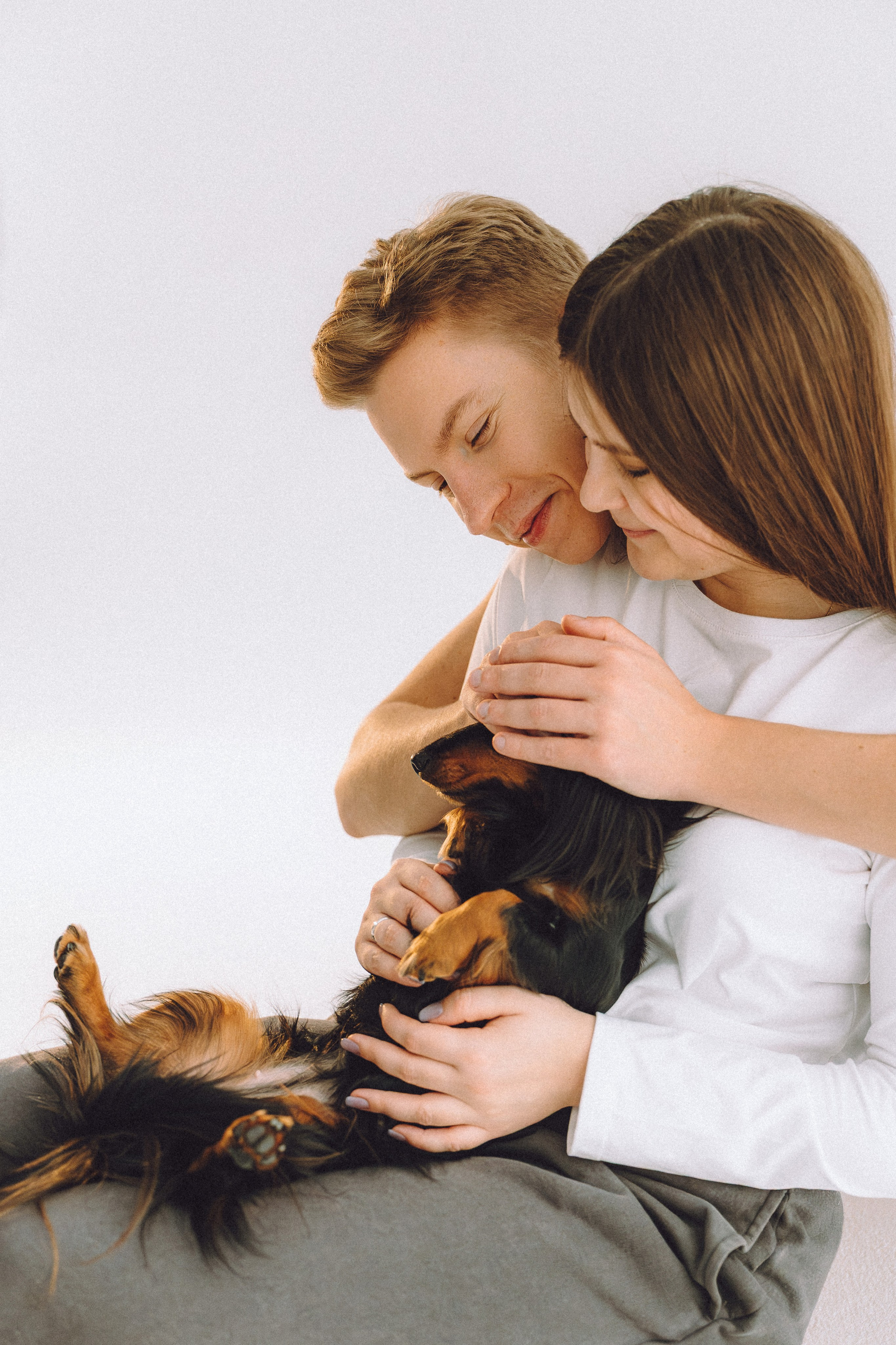 Натали, Свят и Эни