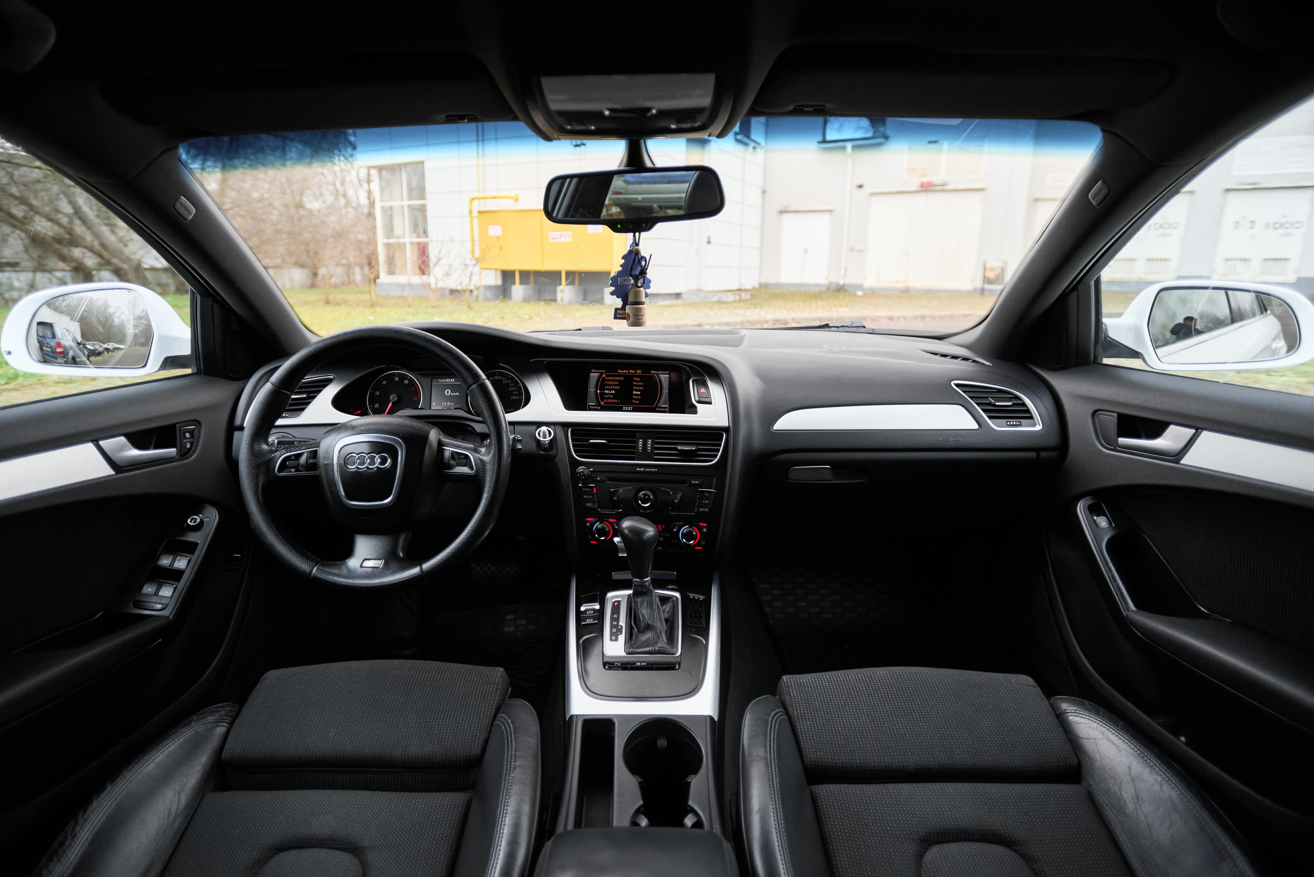 Audi А4. Автомобильный и интерьерный фотограф в Минске Александр Тагаев