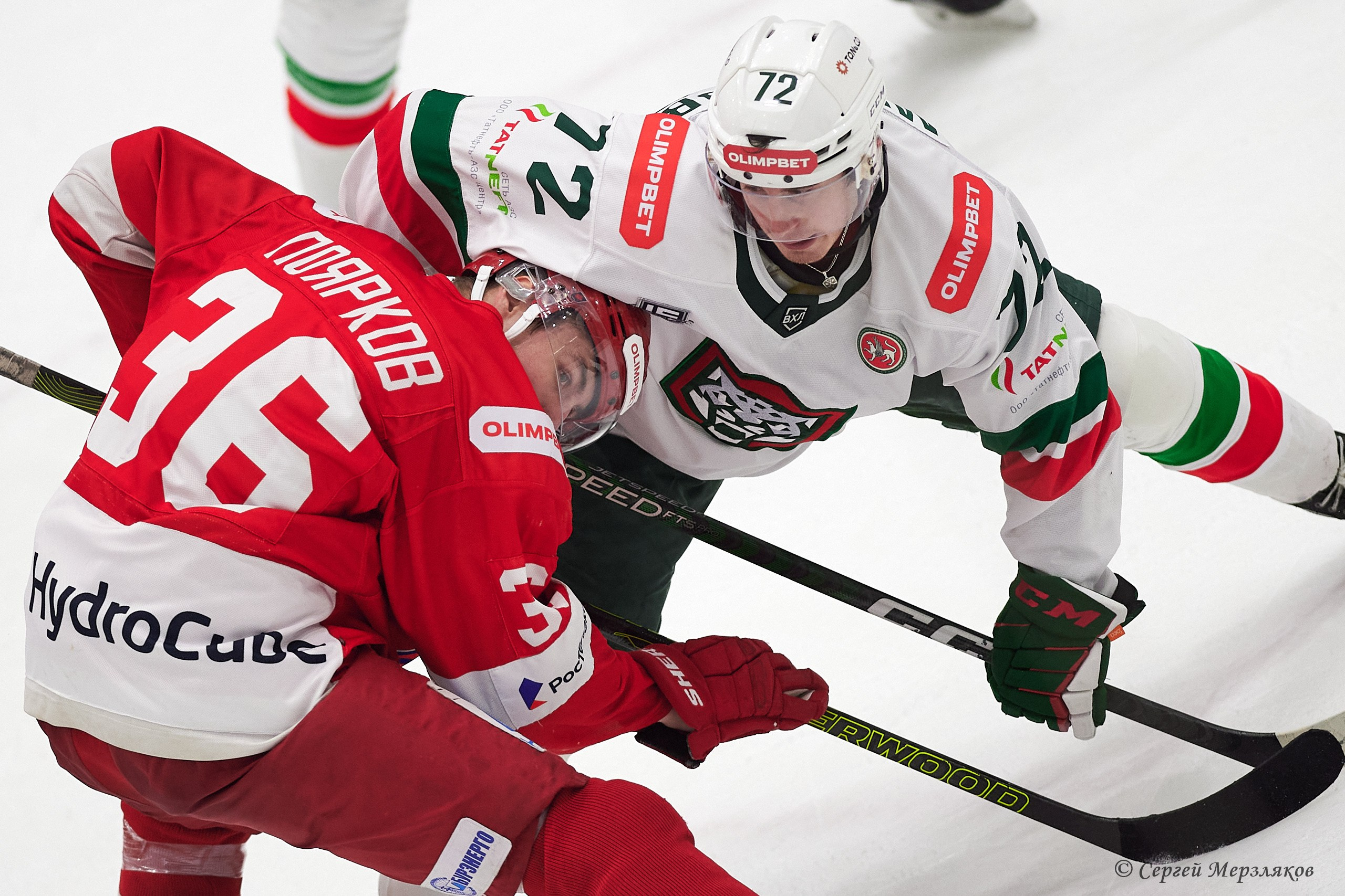 Хоккей. OLIMPBET Чемпионат России — ВХЛ Ижсталь — Барс. Спортивный репортажный фотограф в Ижевске Сергей Мерзляков