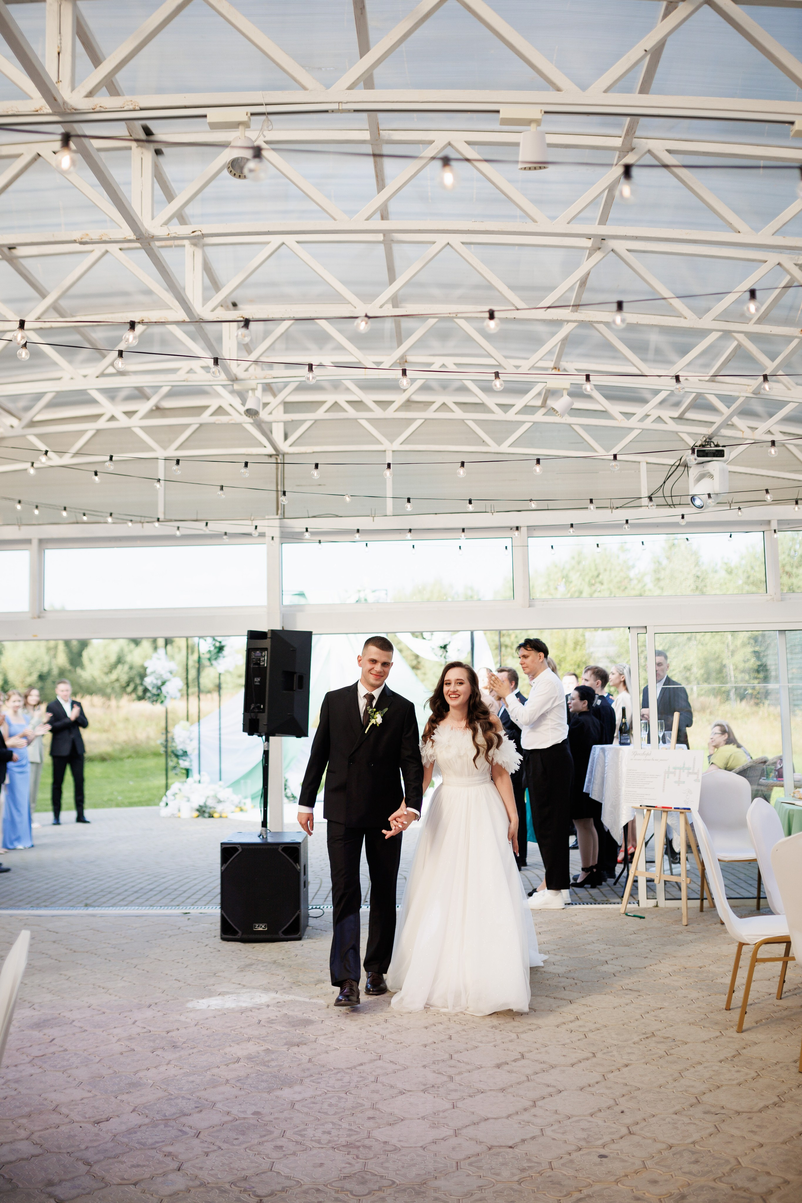 Сентябрь 2025, Белый лис, Выкса. Фотограф городских и семейных событий в Нижнем Новгороде Артем Карпухин