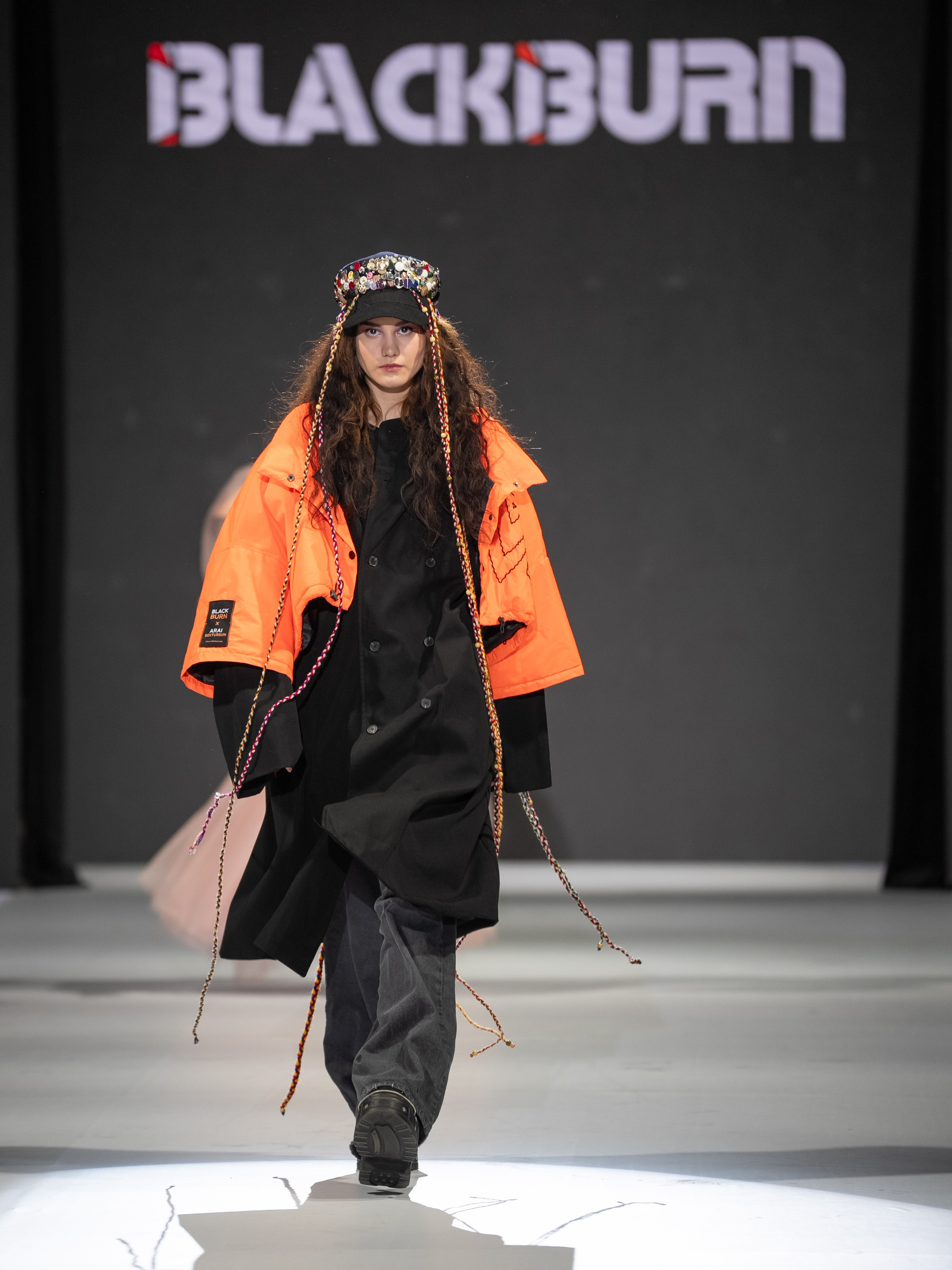EURASIAN FASHION WEEK BlackBurn. Сайт Алматинского НЮ АРТ, будуар и фэшн фотографа Дениса Карпенко