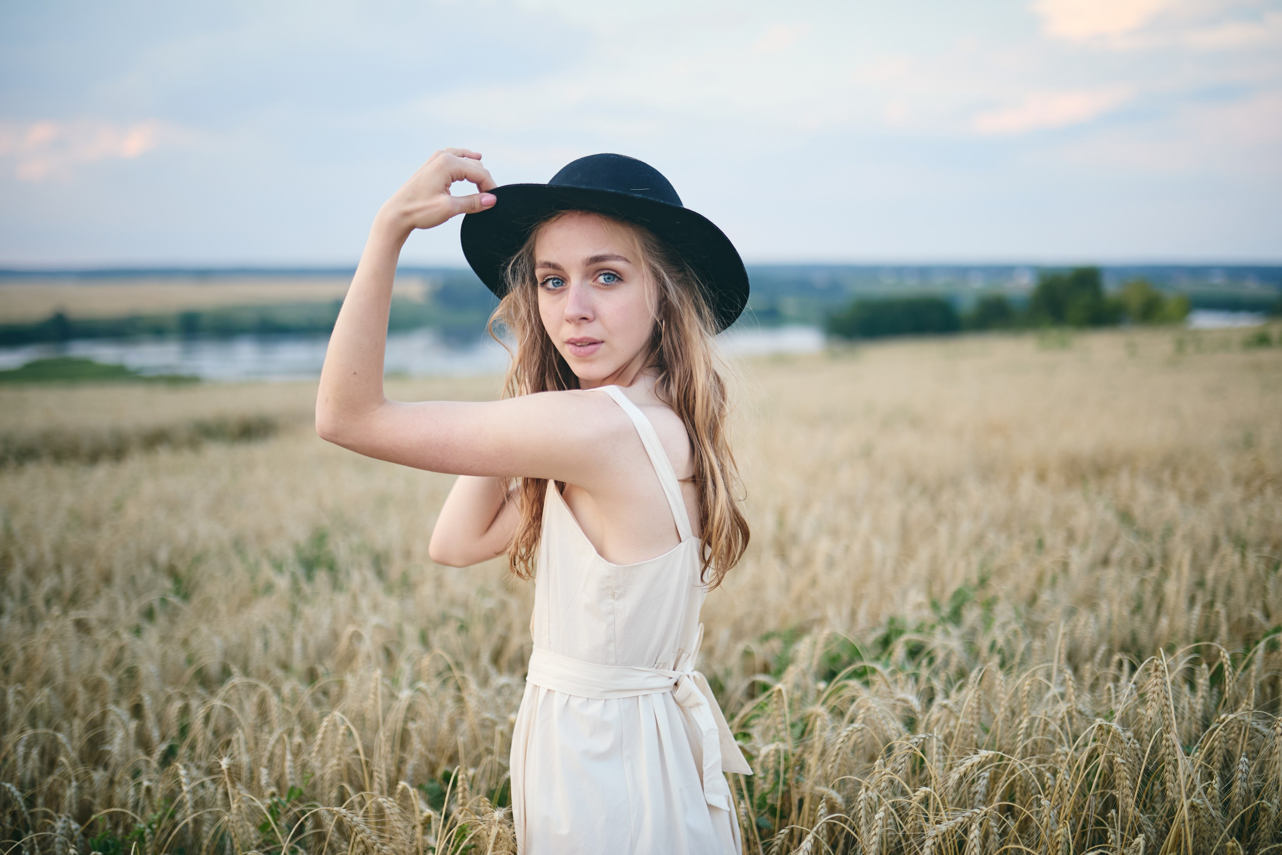 Аня, Лена и Арина. Фотограф София Комкина