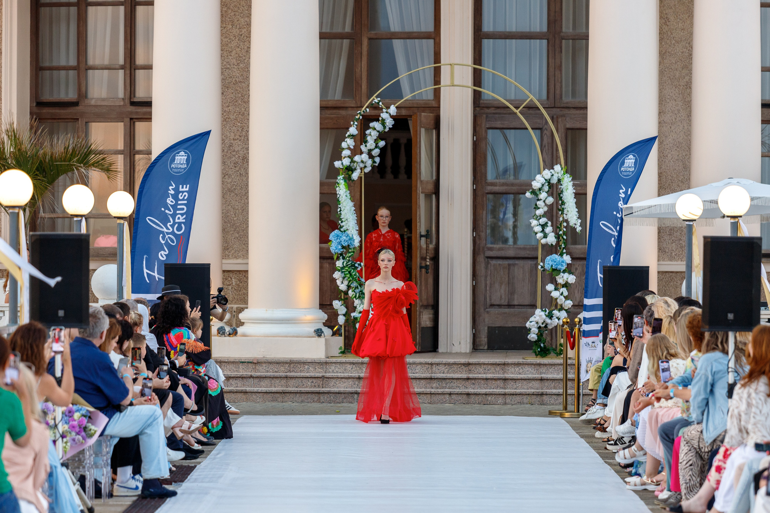29 Fashion Cruise. Интерьерный и фуд фотограф в Иркутске Дмитрий Арно
