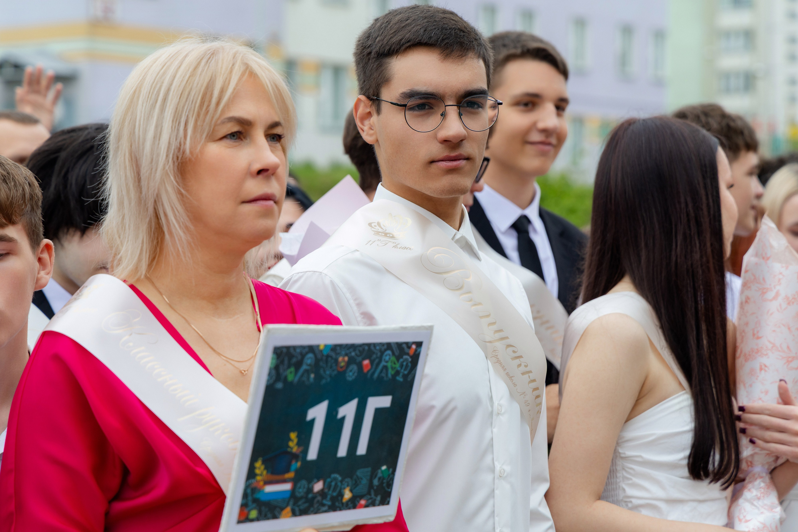 Последний звонок 2025 в Минске. Свадебный фотограф в Минске/Беларуси Сергей Спиридонов