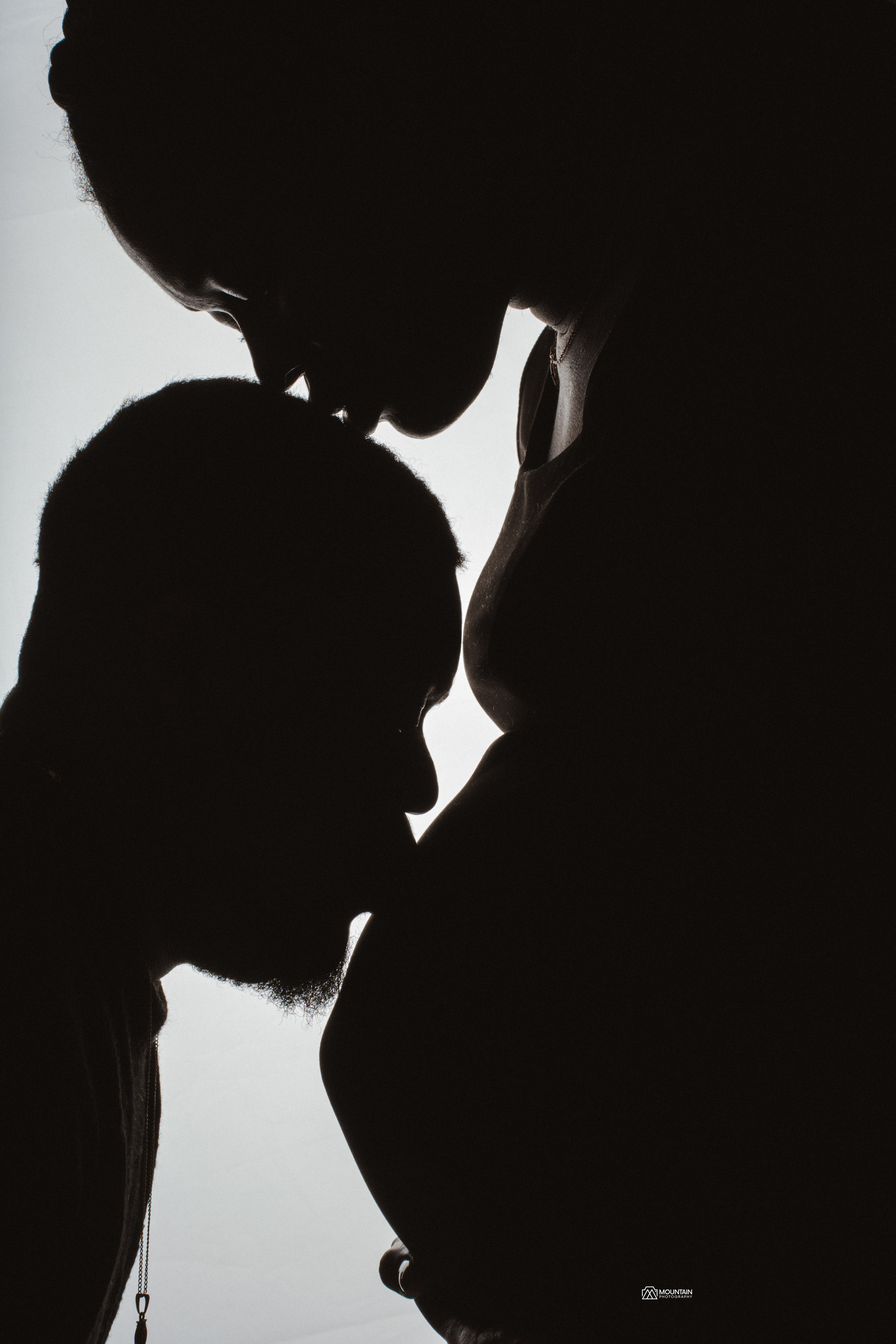 Maternity Photoshoot. Я занимаюсь событийной, свадебной, товарной, студийной… фотографией