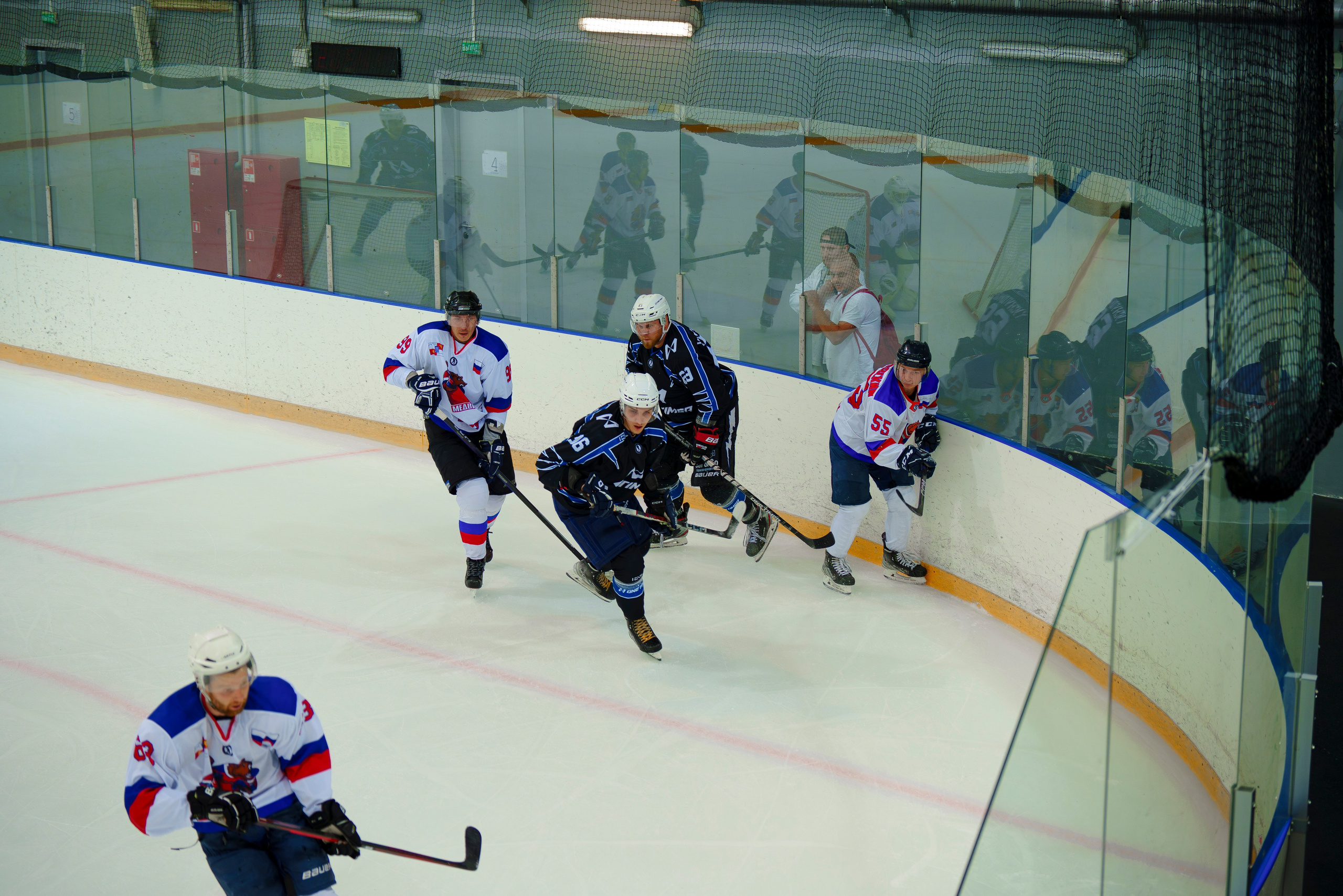 Фотосъемка хоккейных матчей в Сочи. Фотограф видеограф Геннадий Янбаев в Сочи, Краснодаре